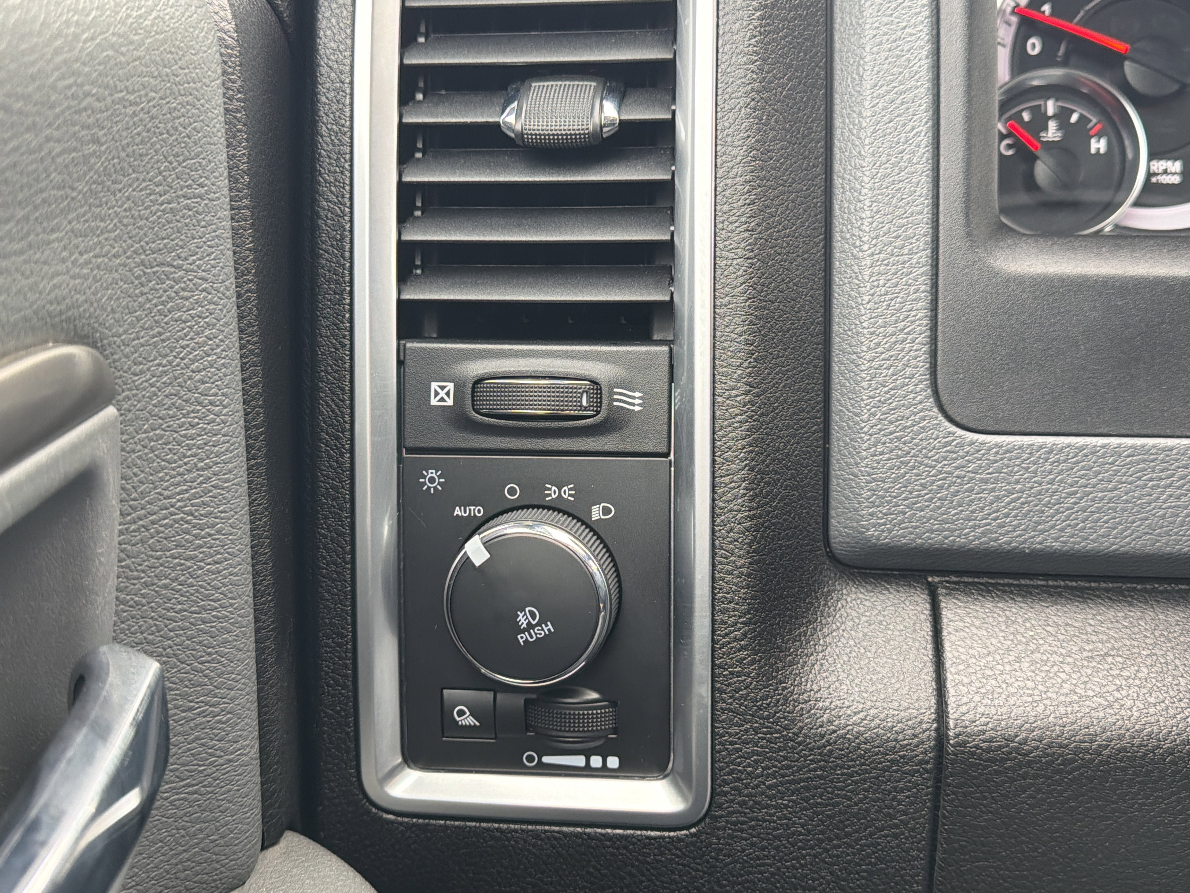 2020 RAM 1500 Classic Warlock Quad Cab 4x4 6'4" Box