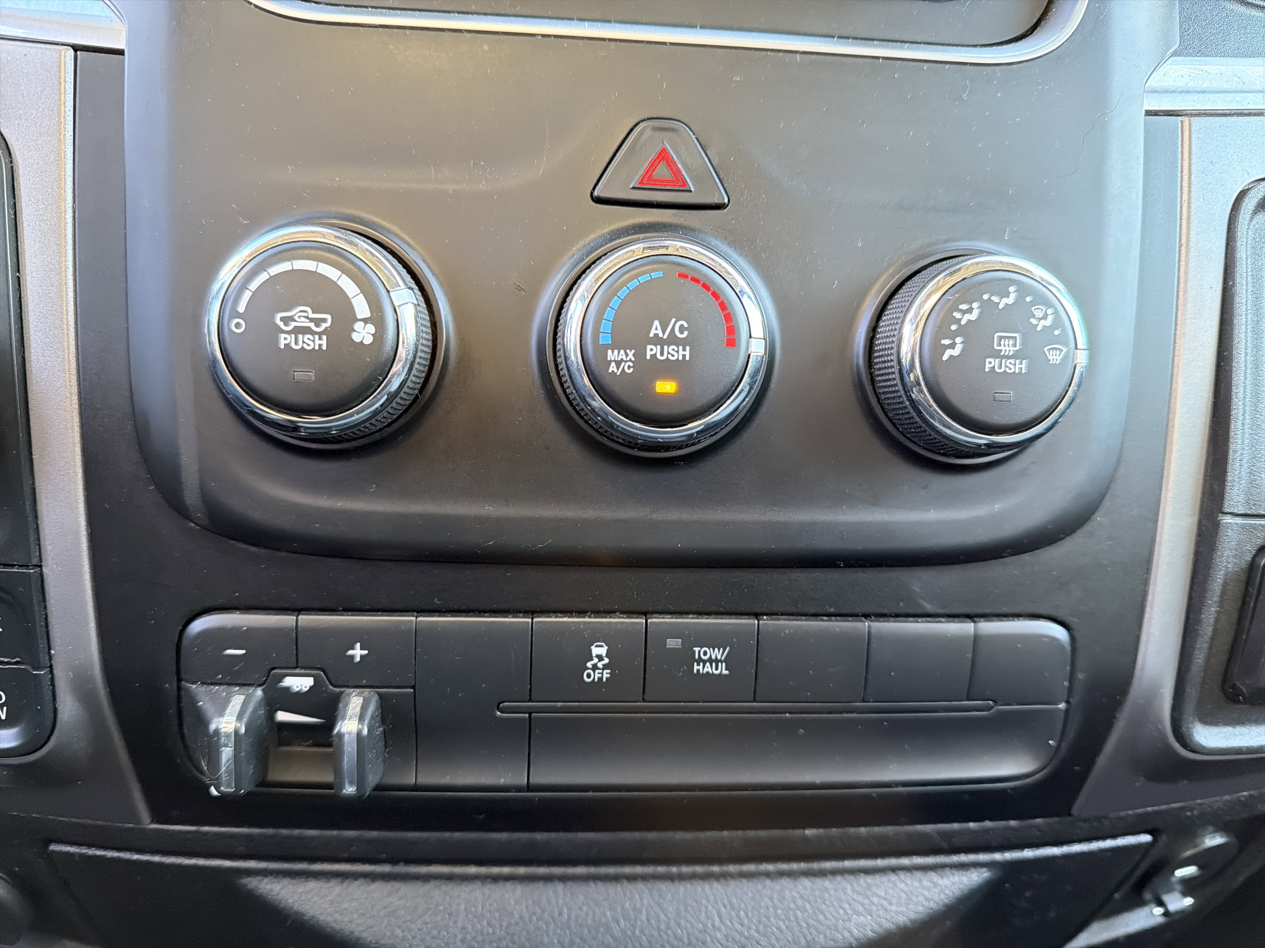 2021 RAM 1500 Classic SLT