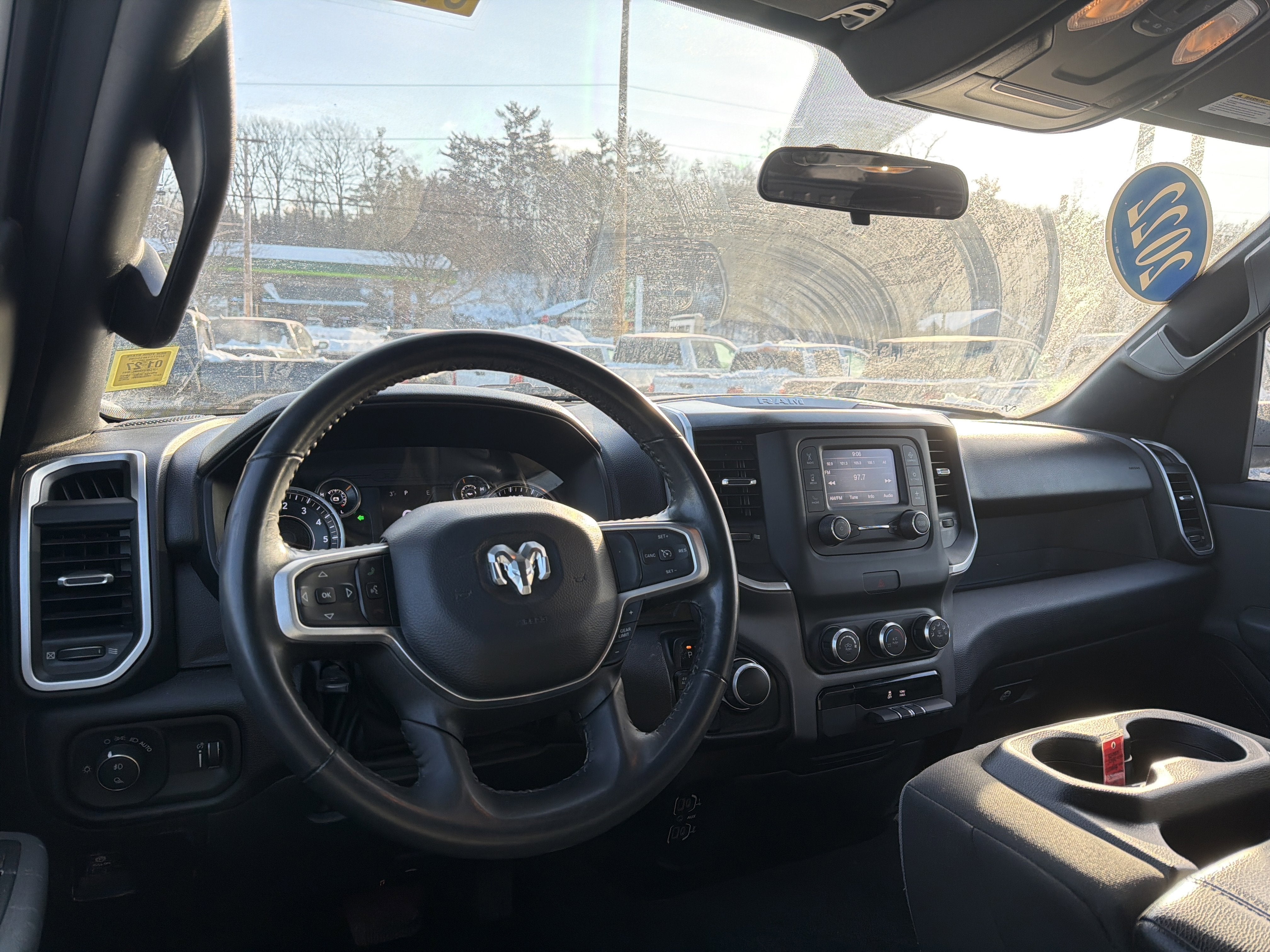 2022 RAM 1500 Big Horn Crew Cab 4x4 5'7" Box