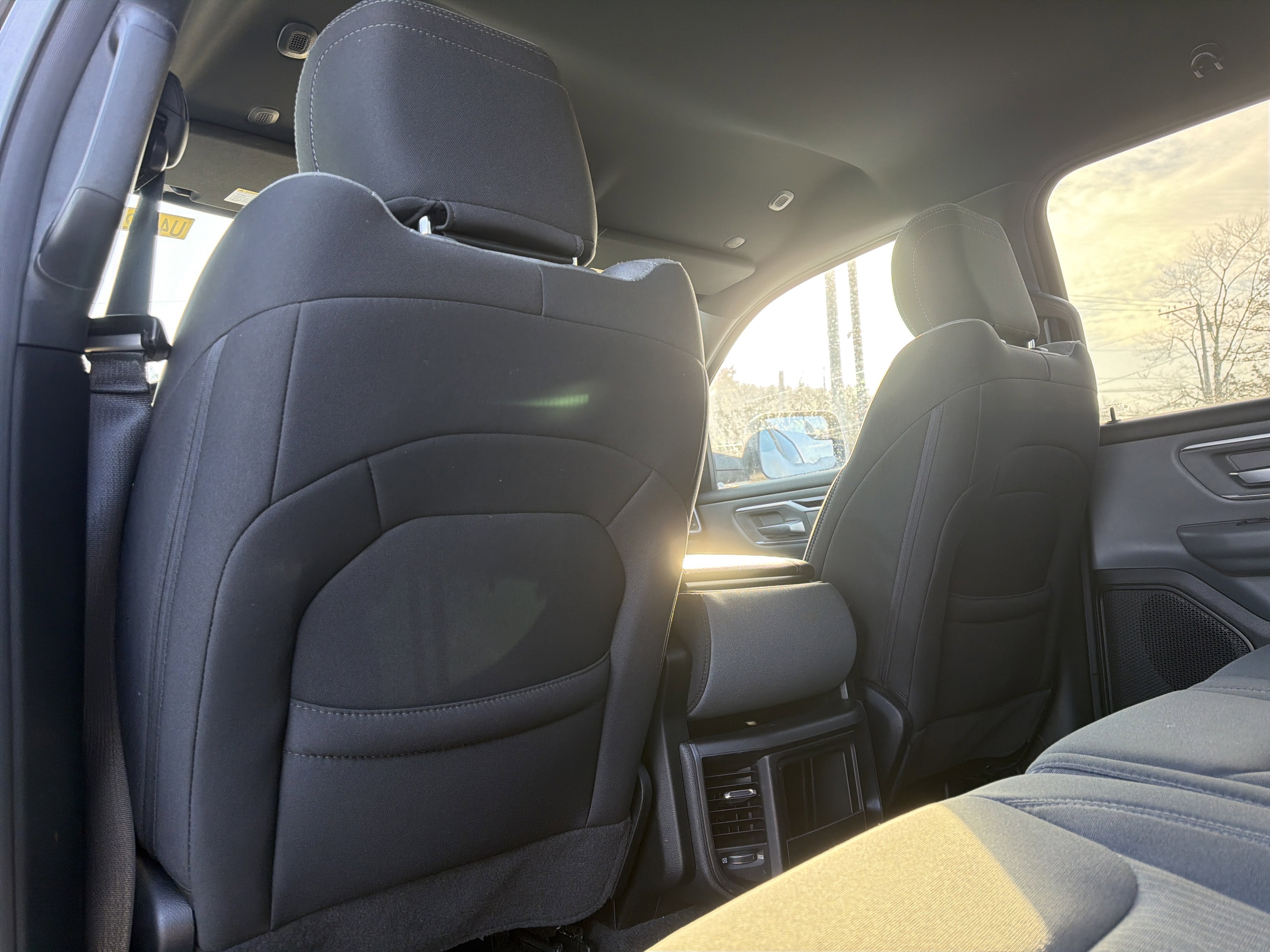 2022 RAM 1500 Big Horn Crew Cab 4x4 5'7" Box