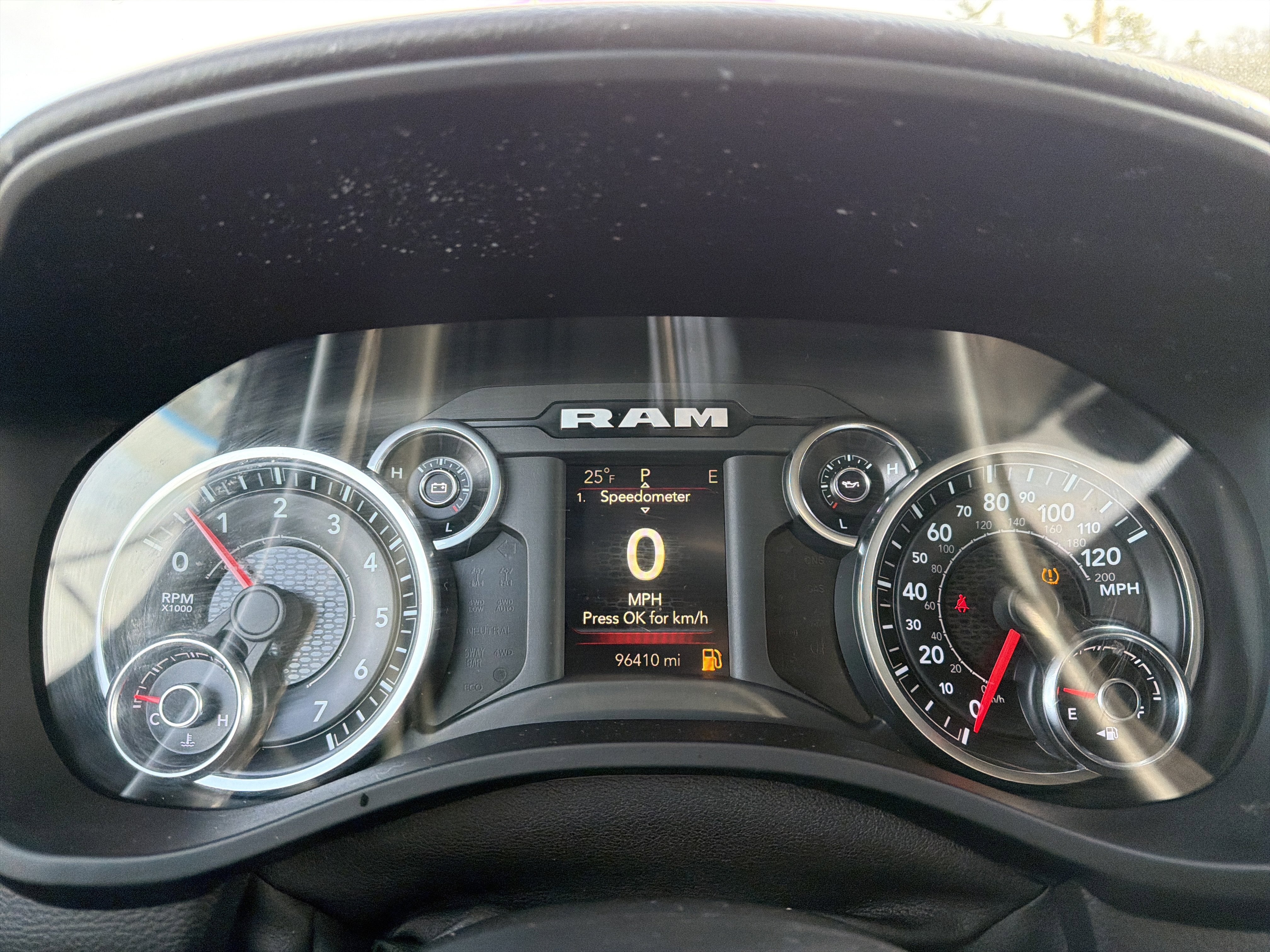 2019 RAM 1500 Big Horn/Lone Star Crew Cab 4x4 5'7" Box