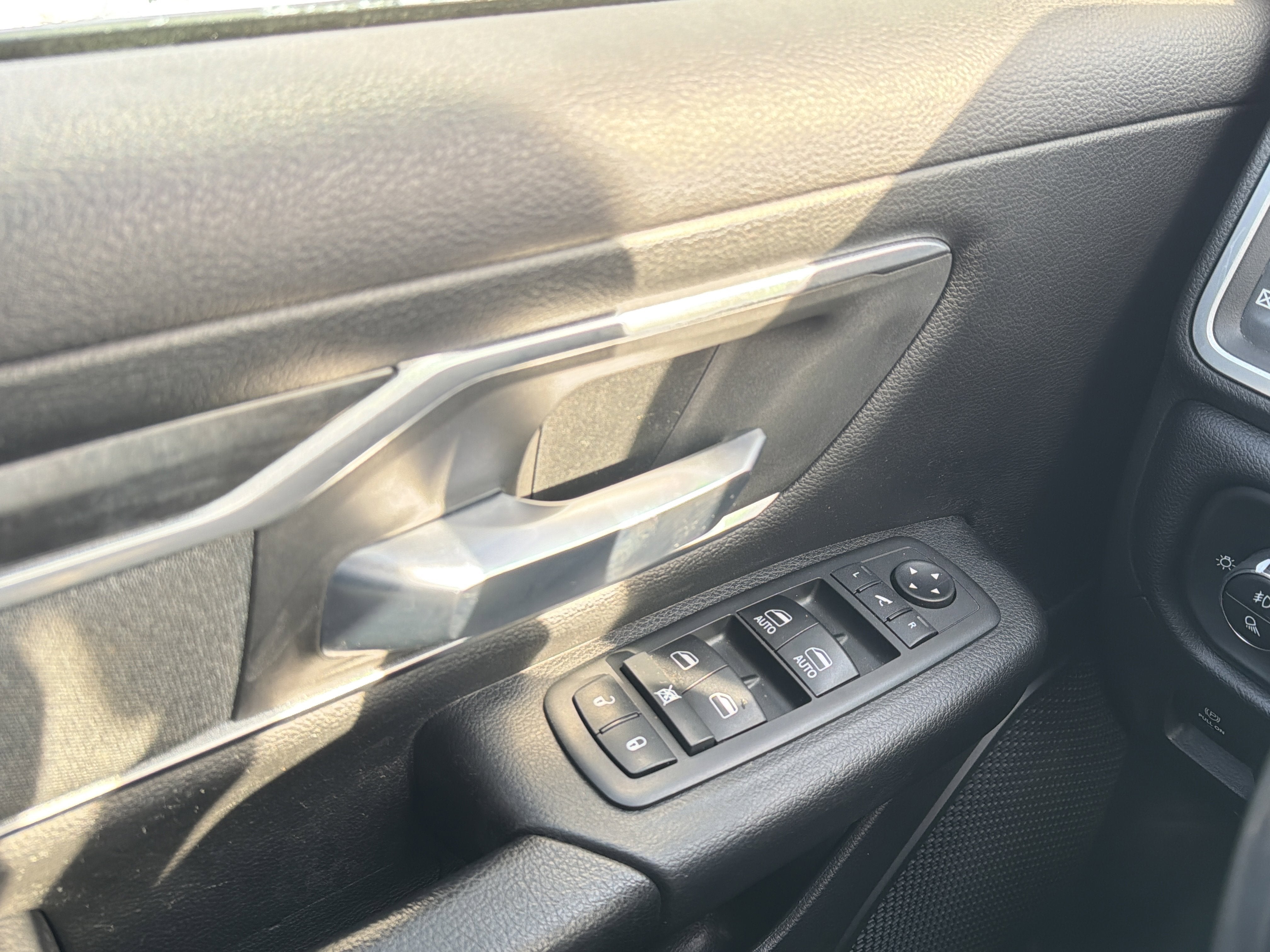 2019 RAM 1500 Big Horn/Lone Star Crew Cab 4x4 5'7" Box