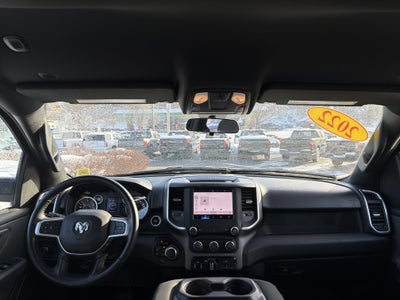 2022 RAM 1500 Big Horn Crew Cab 4x4 5'7" Box