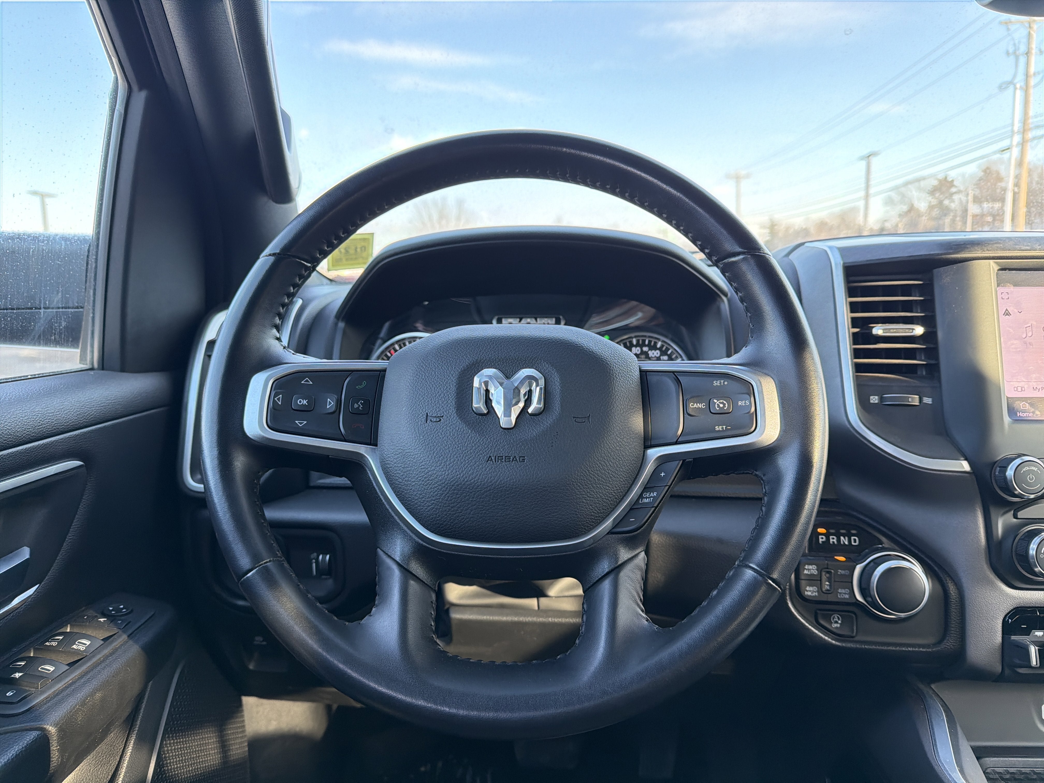 2022 RAM 1500 Big Horn Crew Cab 4x4 5'7" Box