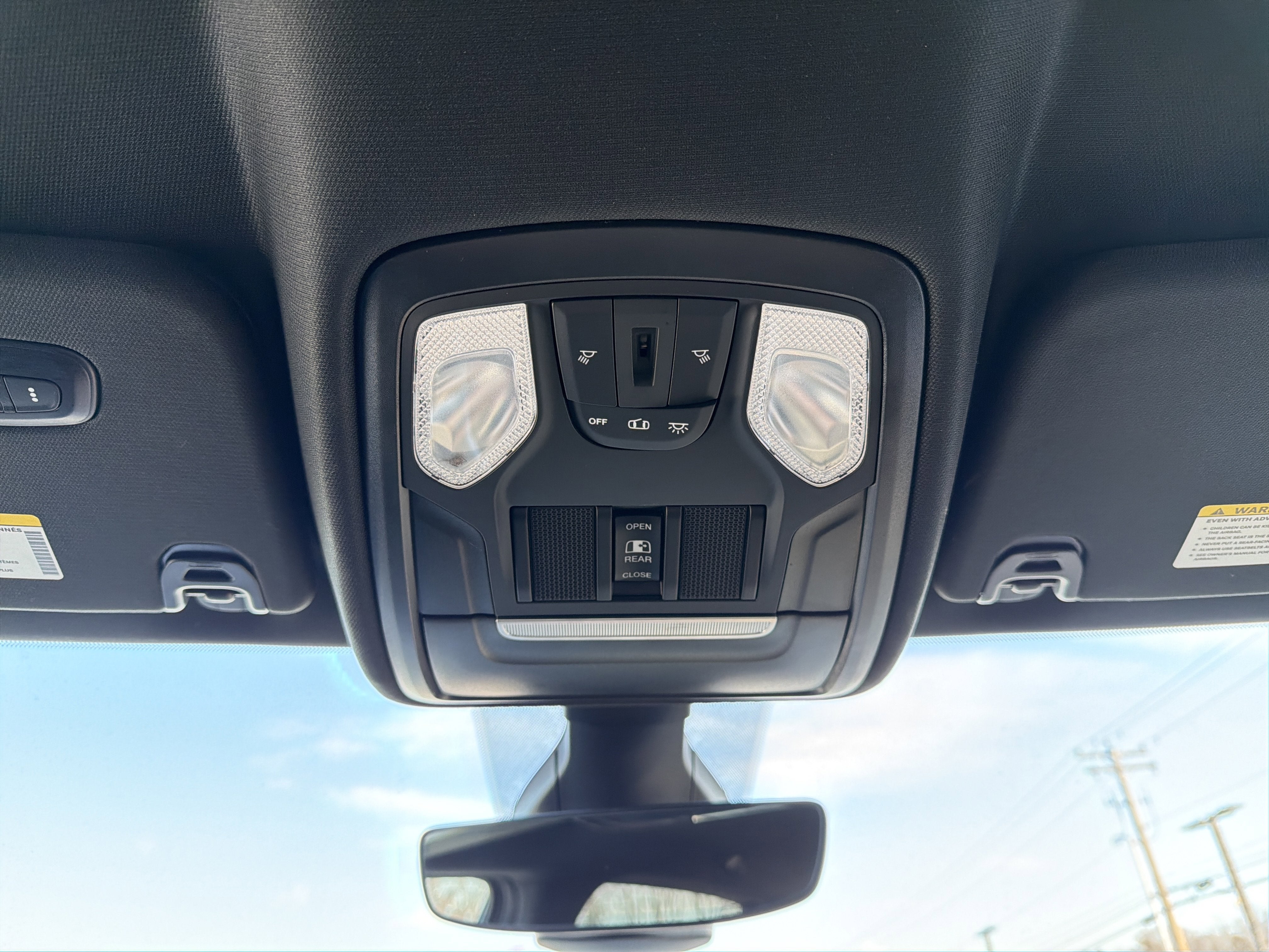 2022 RAM 1500 Big Horn Crew Cab 4x4 5'7" Box