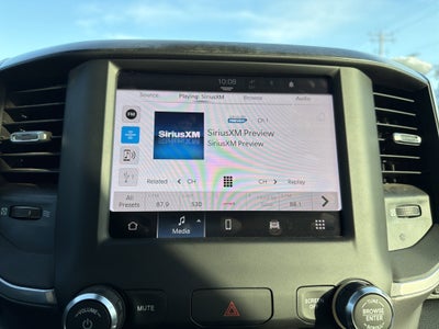 2022 RAM 1500 Big Horn Crew Cab 4x4 5'7" Box