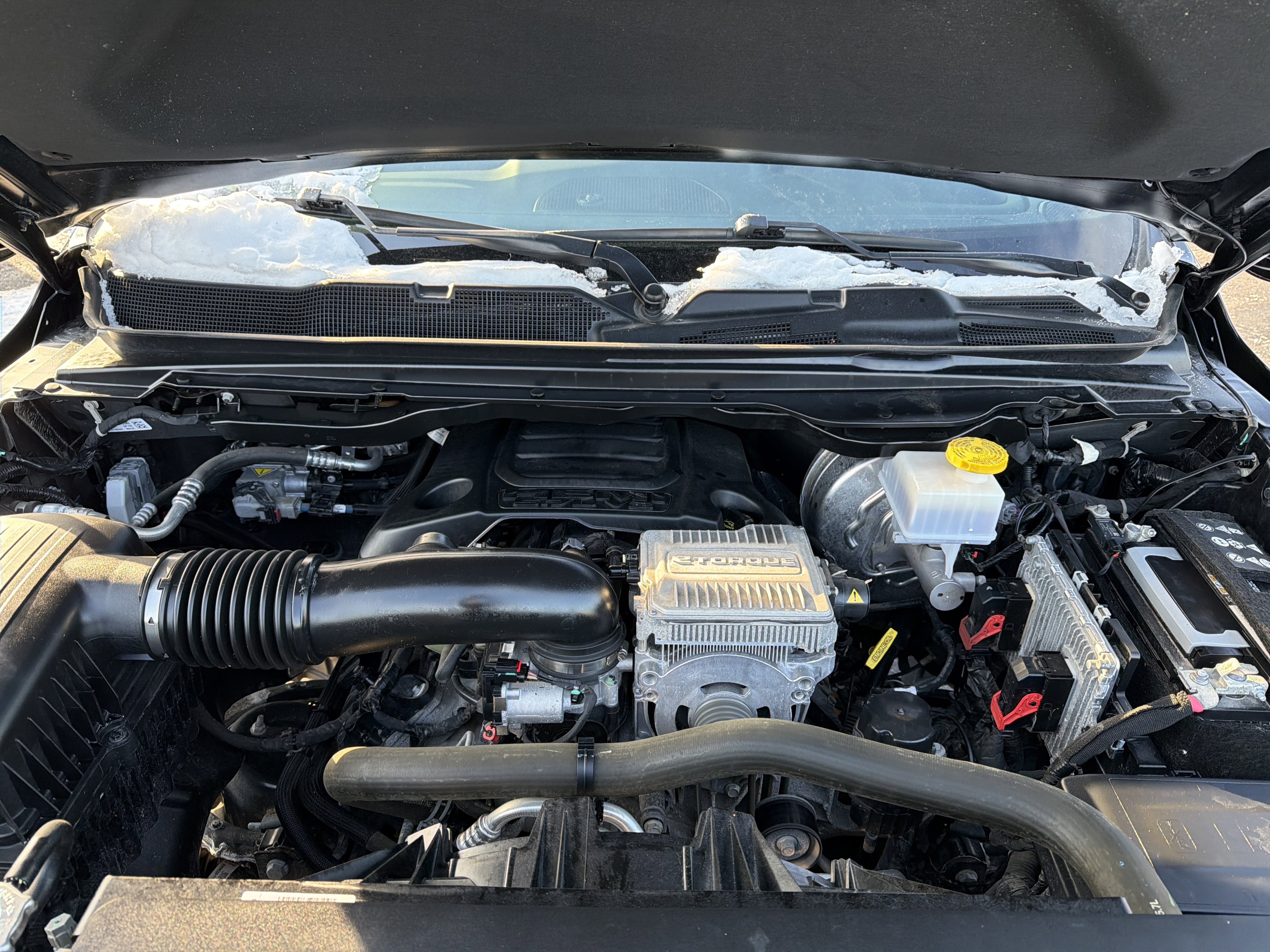 2022 RAM 1500 Big Horn Crew Cab 4x4 5'7" Box