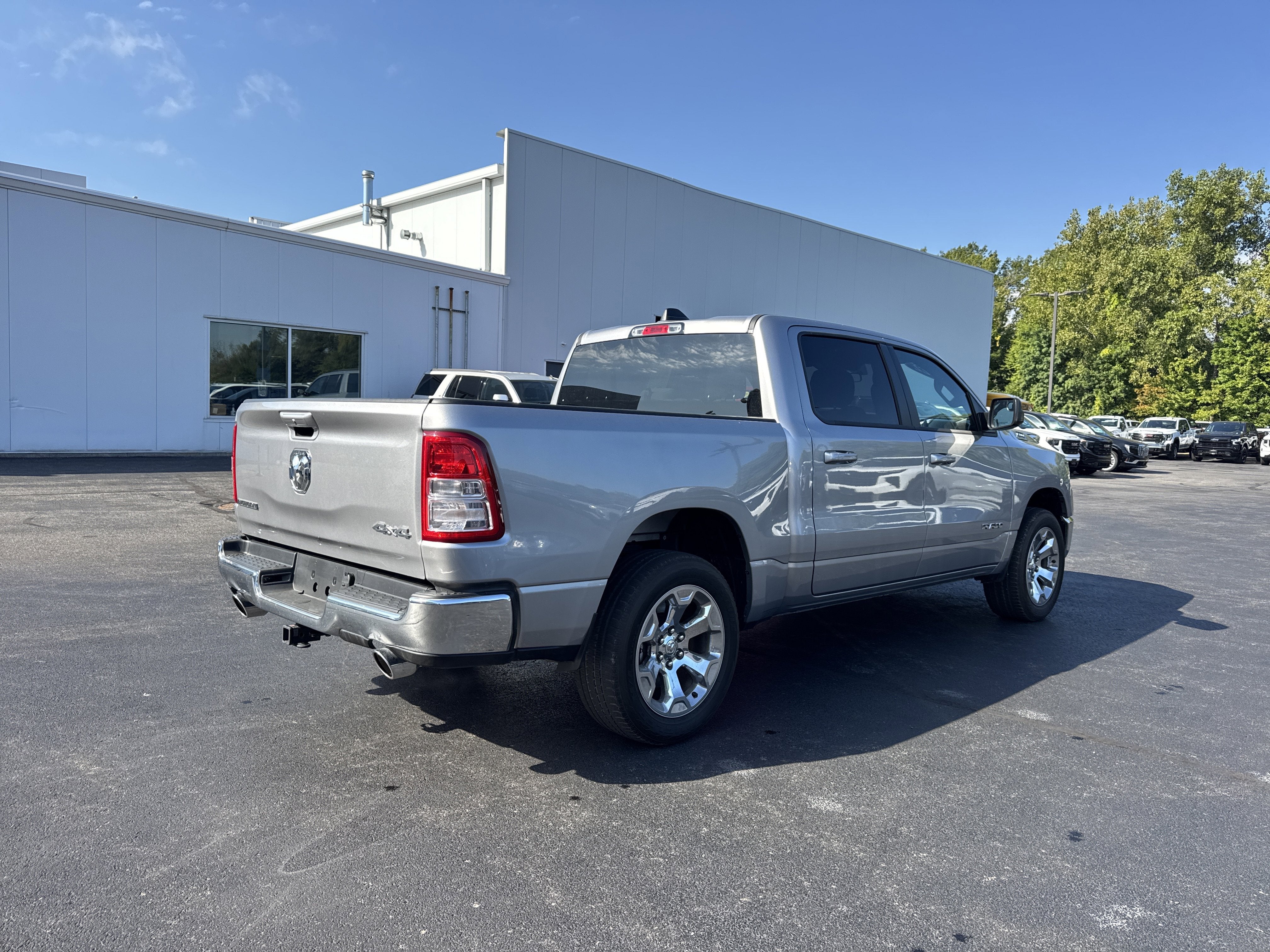 2022 RAM 1500 Big Horn Crew Cab 4x4 5'7" Box