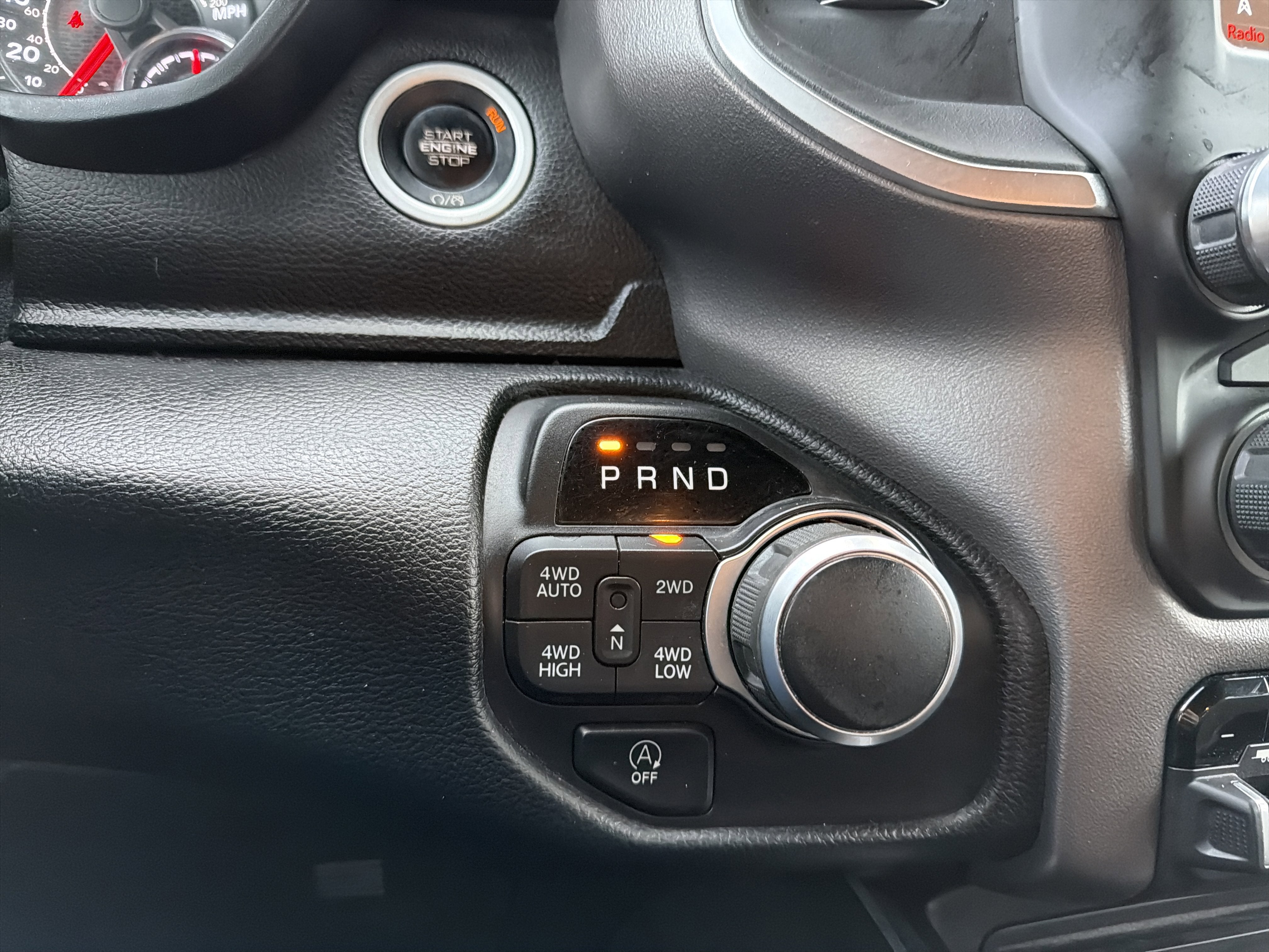 2019 RAM 1500 Big Horn/Lone Star Crew Cab 4x4 5'7" Box