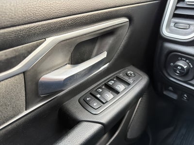 2019 RAM 1500 Big Horn/Lone Star Crew Cab 4x4 5'7" Box