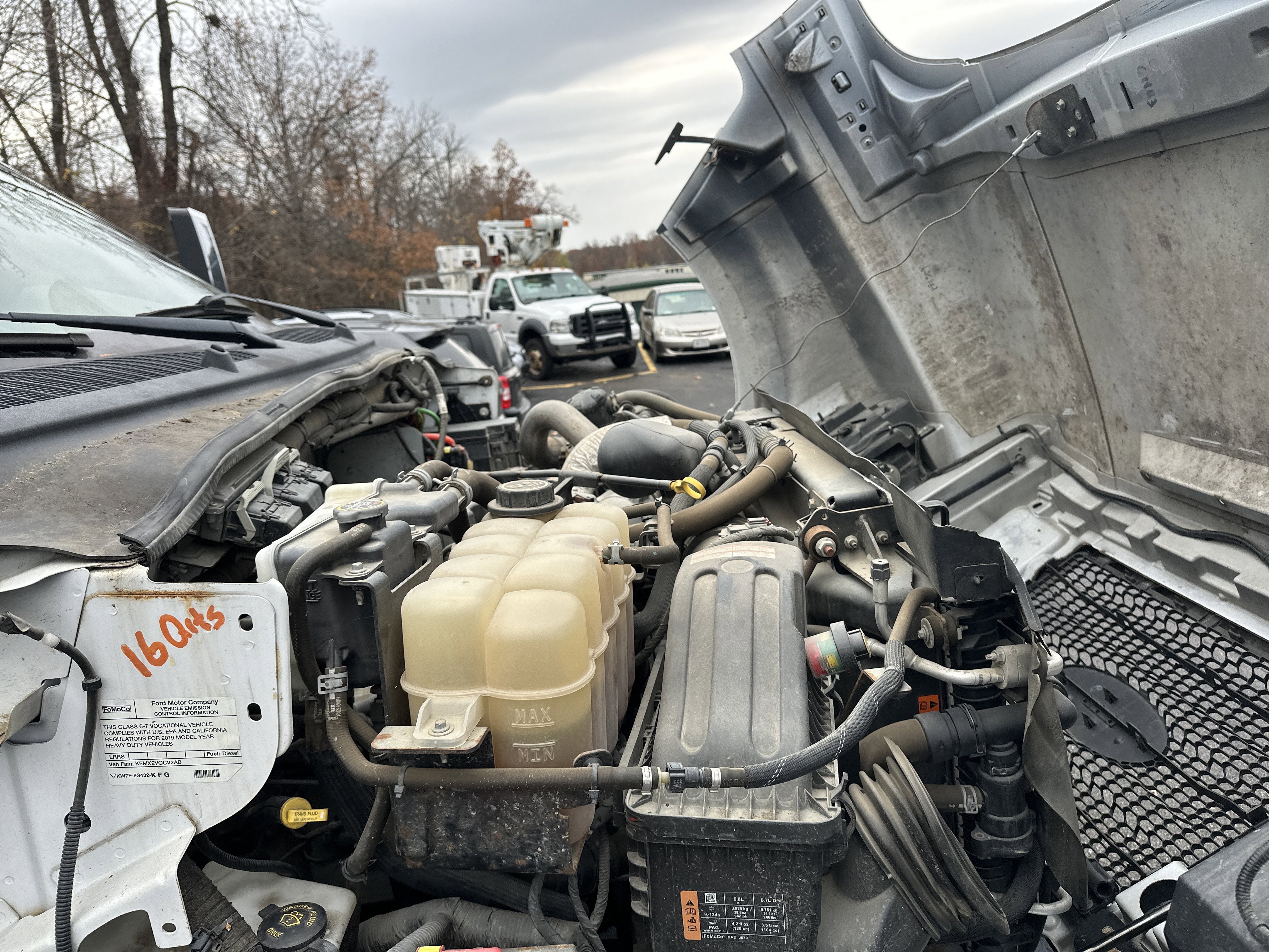 2019 Ford Super Duty F-750 Straight Base