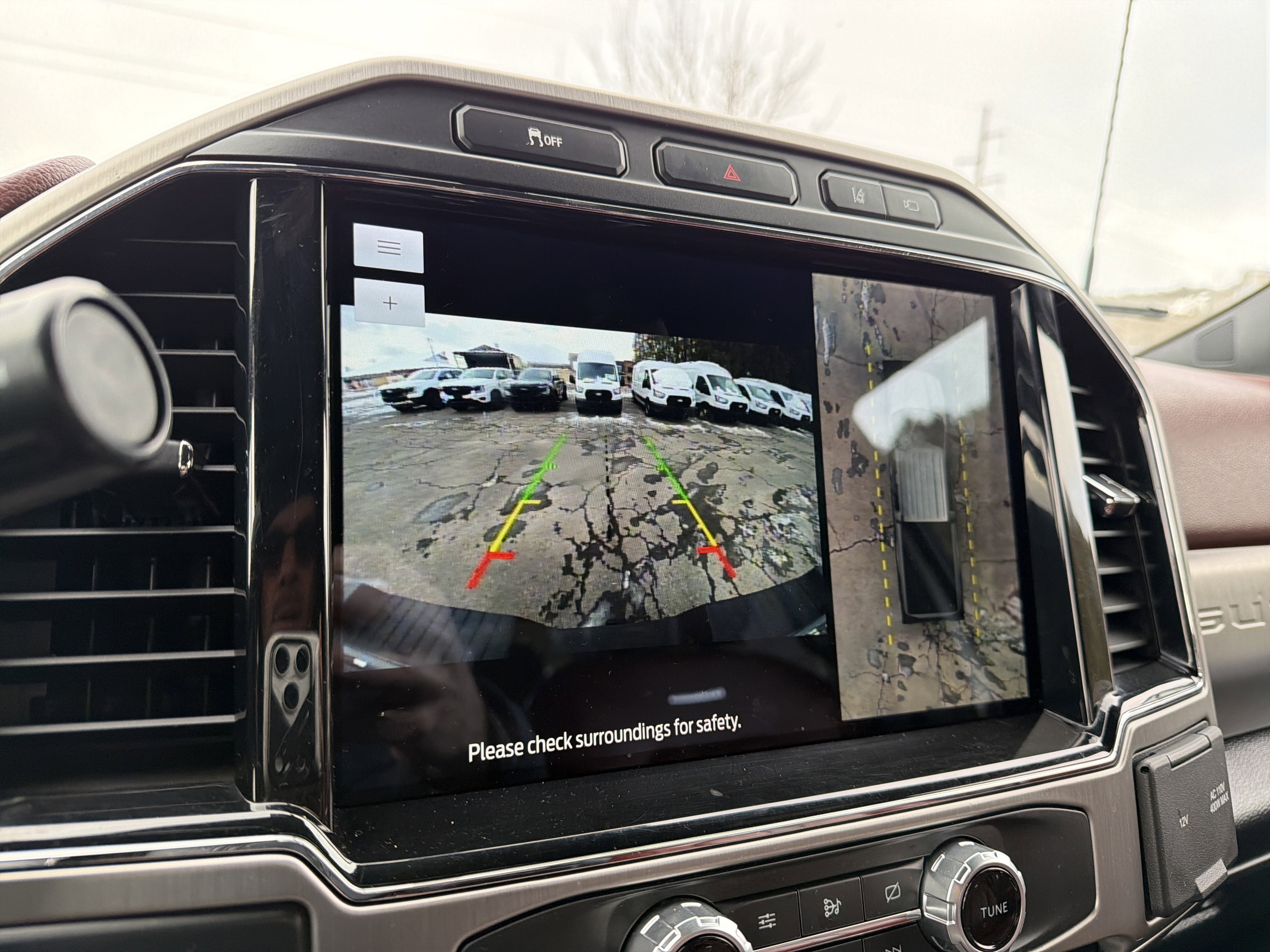 2022 Ford F-350 Platinum