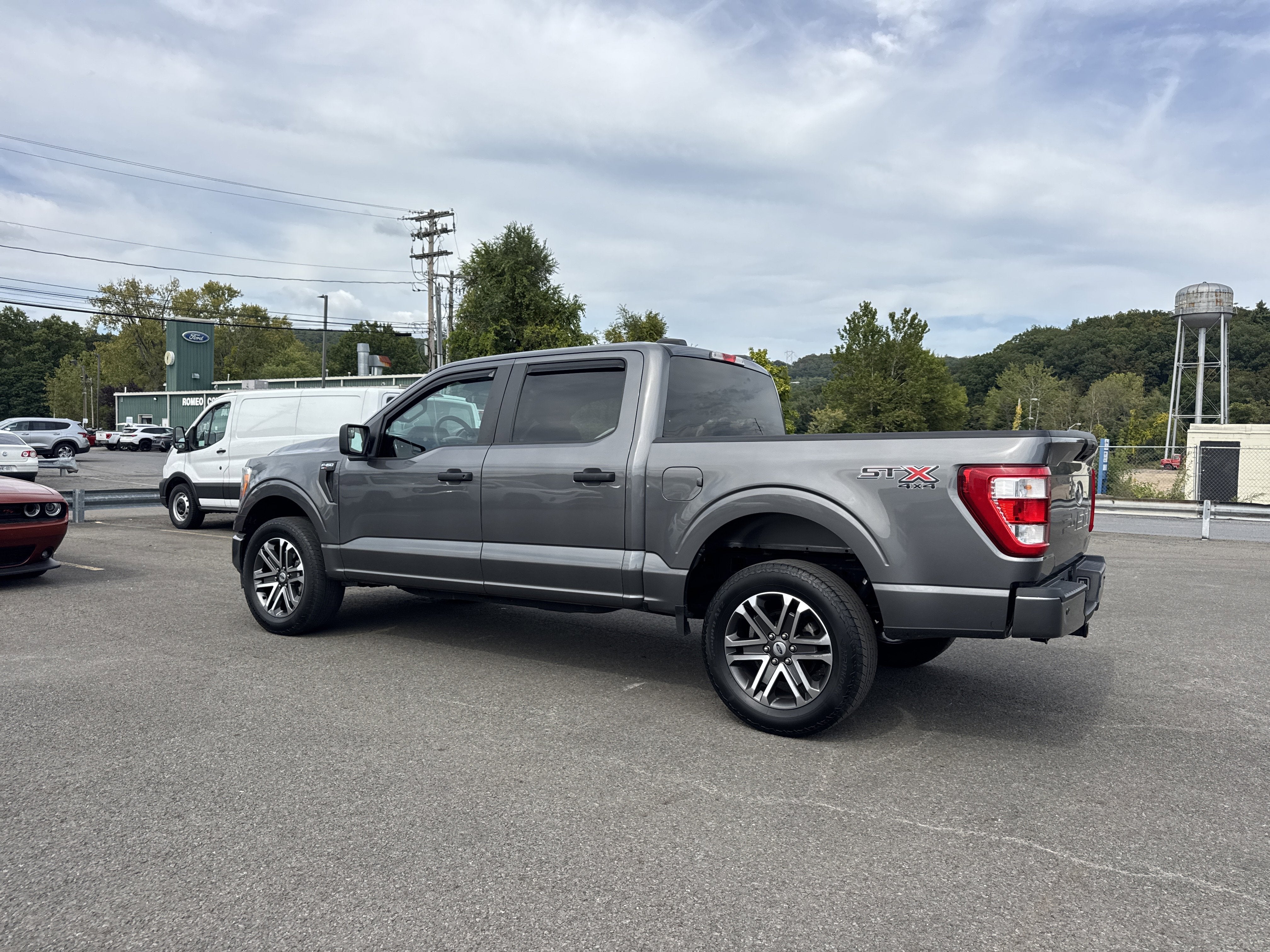 2022 Ford F-150 XL