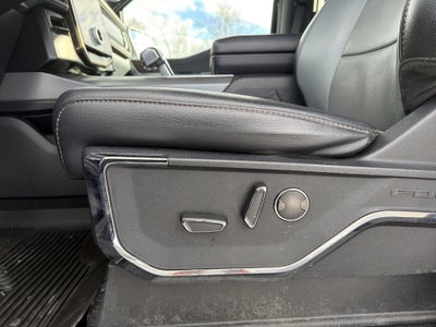 2023 Ford F-150 Lightning LARIAT