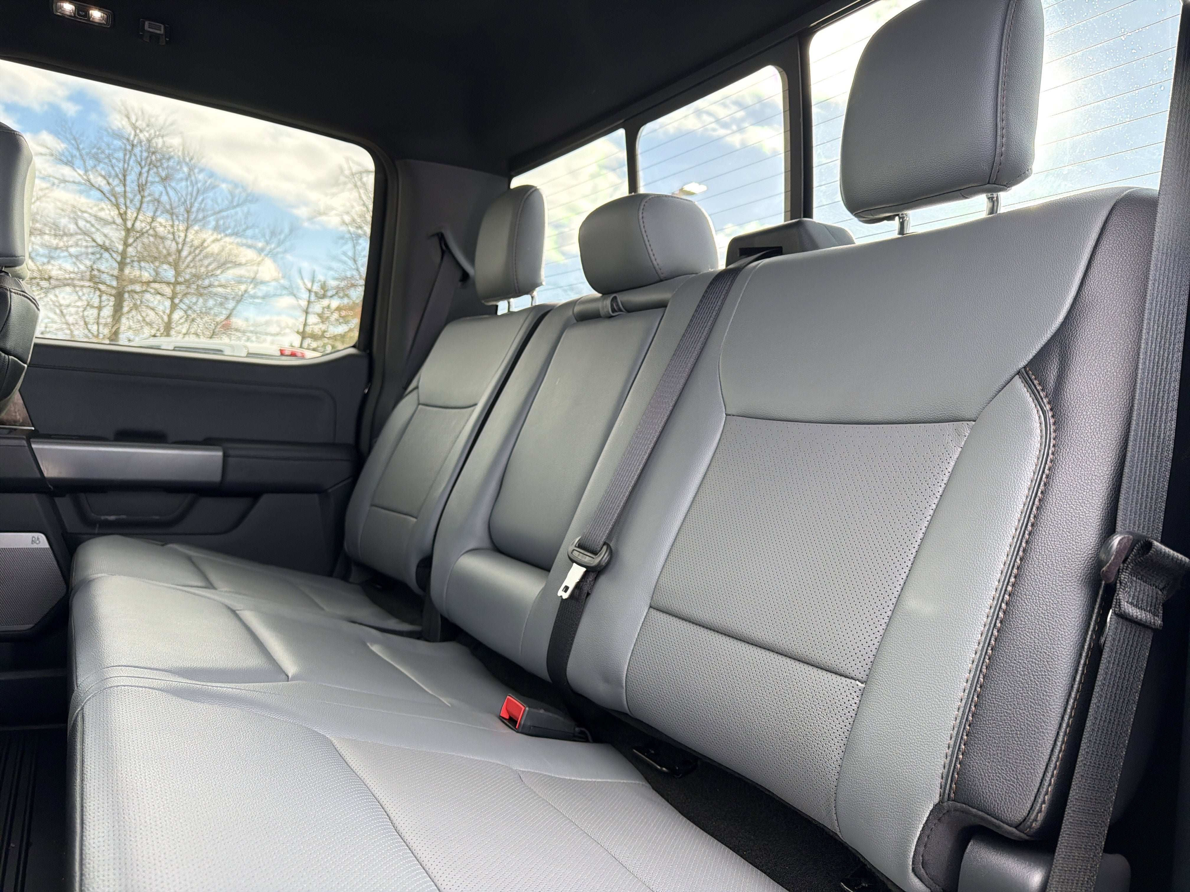 2023 Ford F-150 Lightning LARIAT