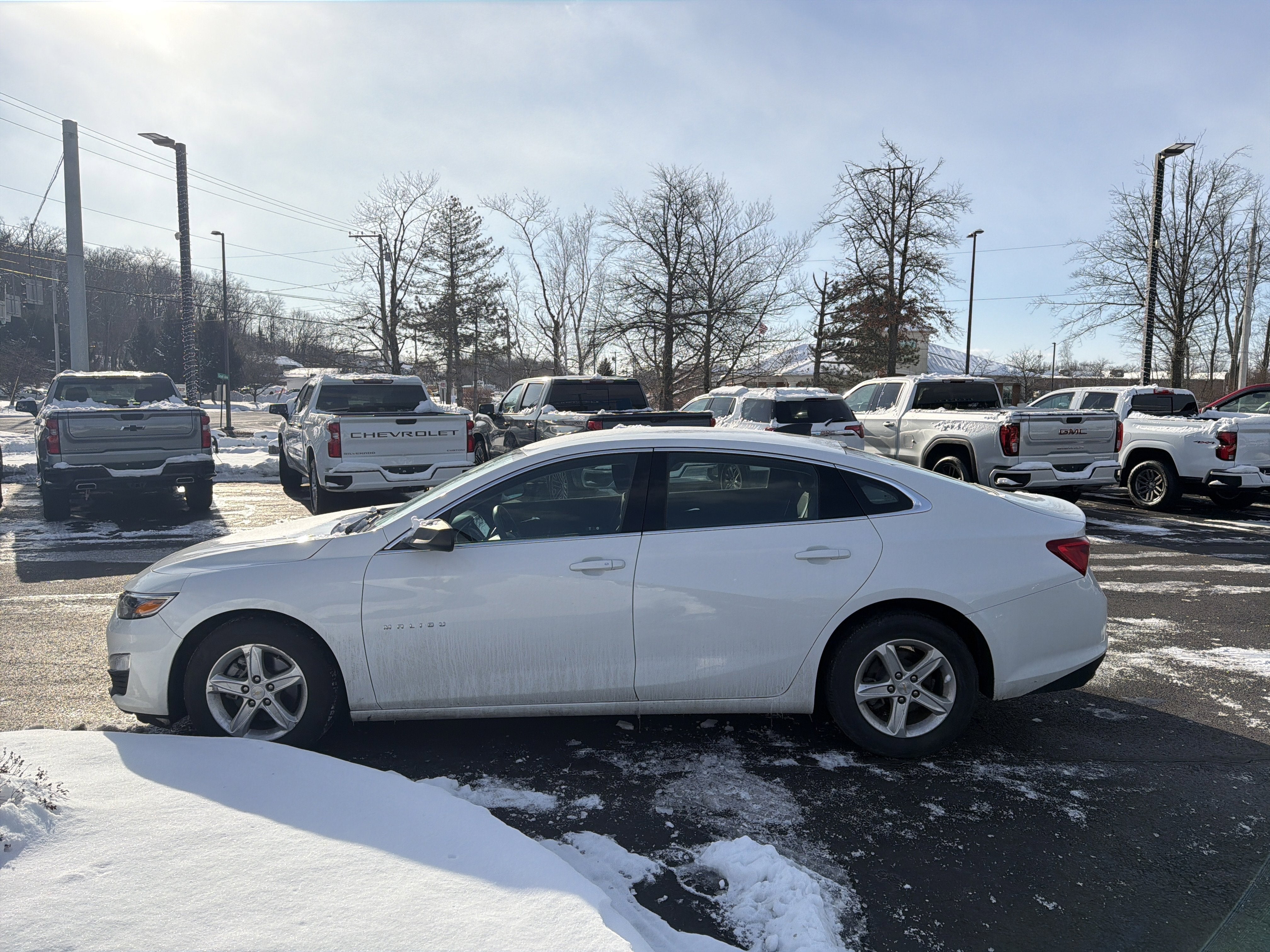 2022 Chevrolet Malibu LS
