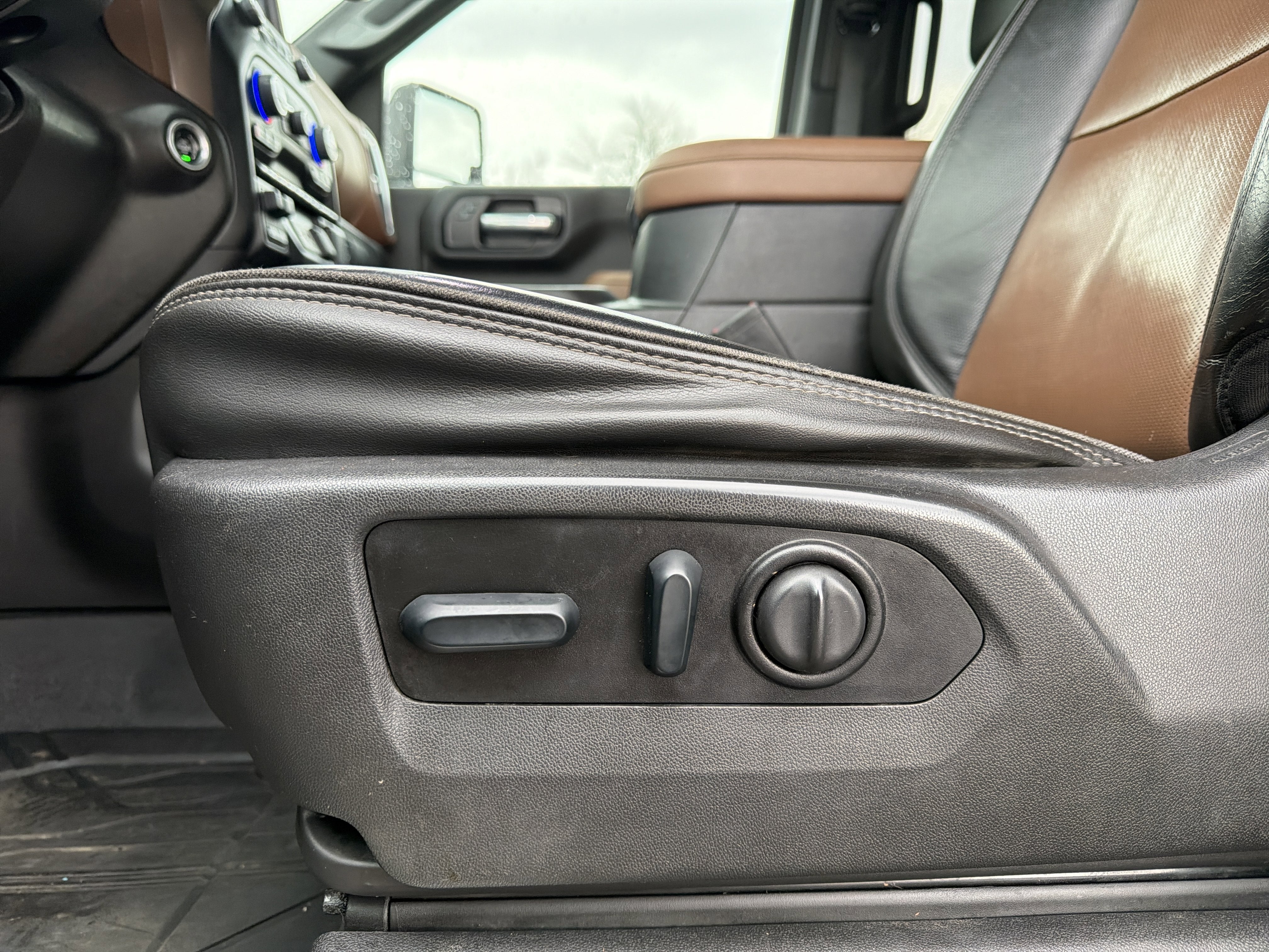 2023 Chevrolet Silverado 3500 HD High Country DRW