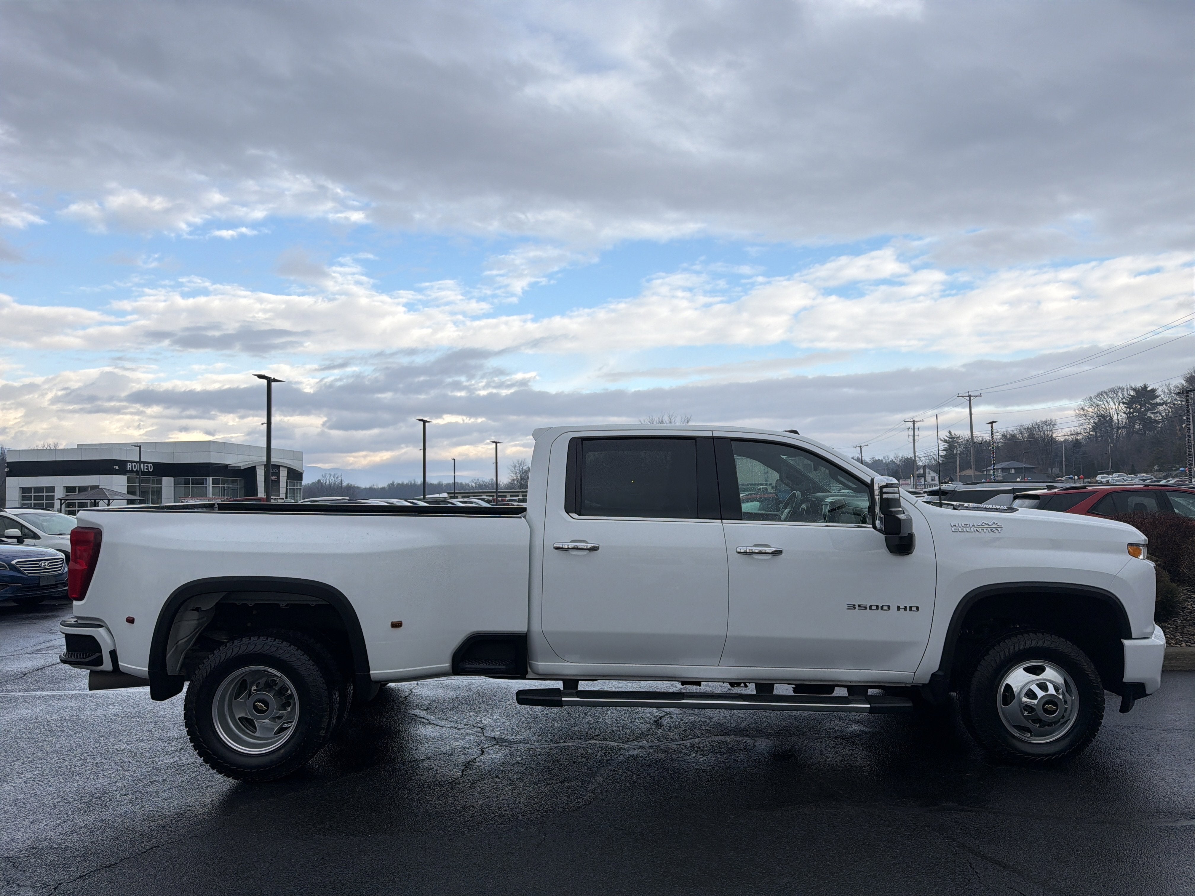 2023 Chevrolet Silverado 3500 HD High Country DRW