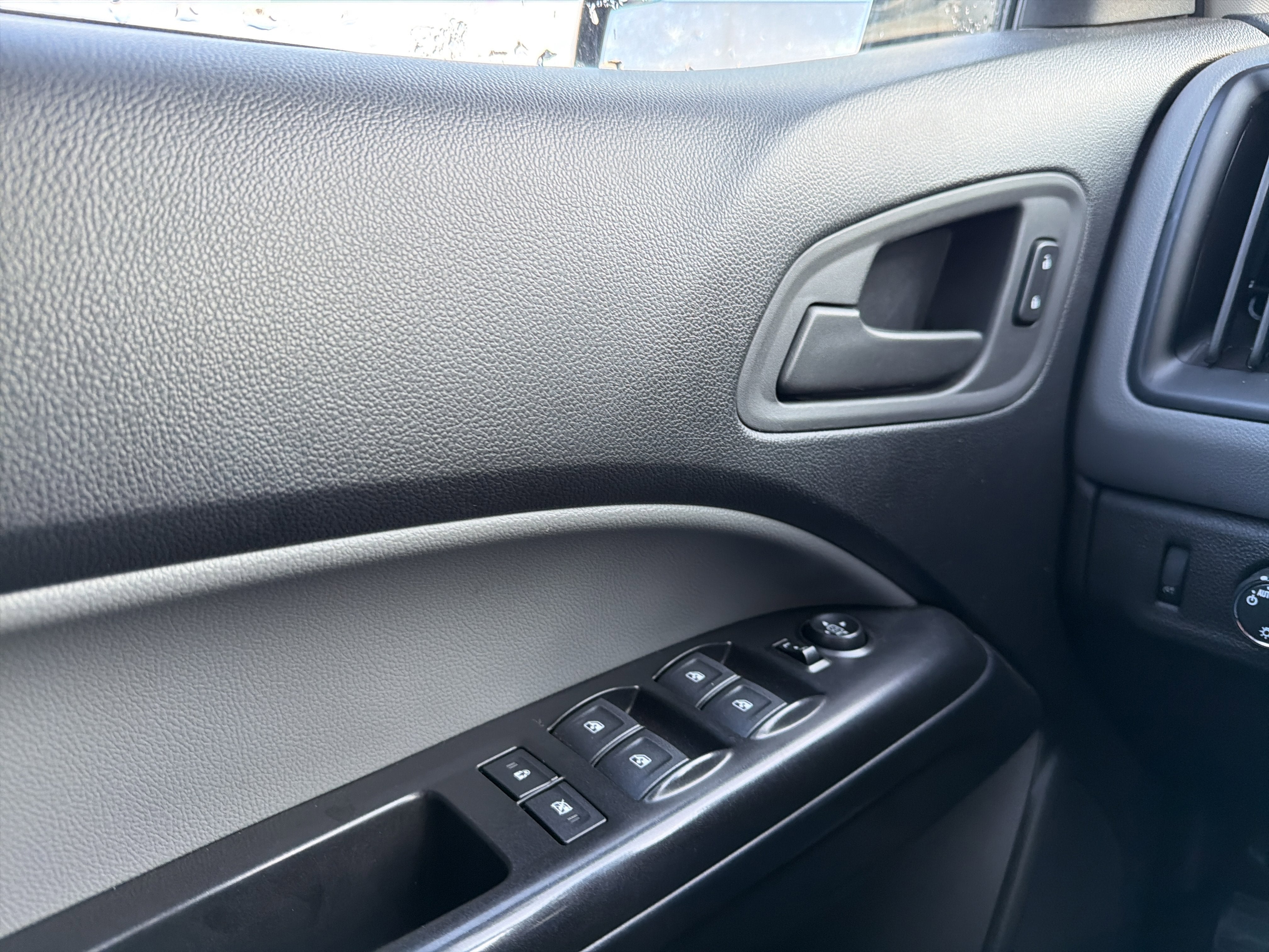 2022 Chevrolet Colorado WT