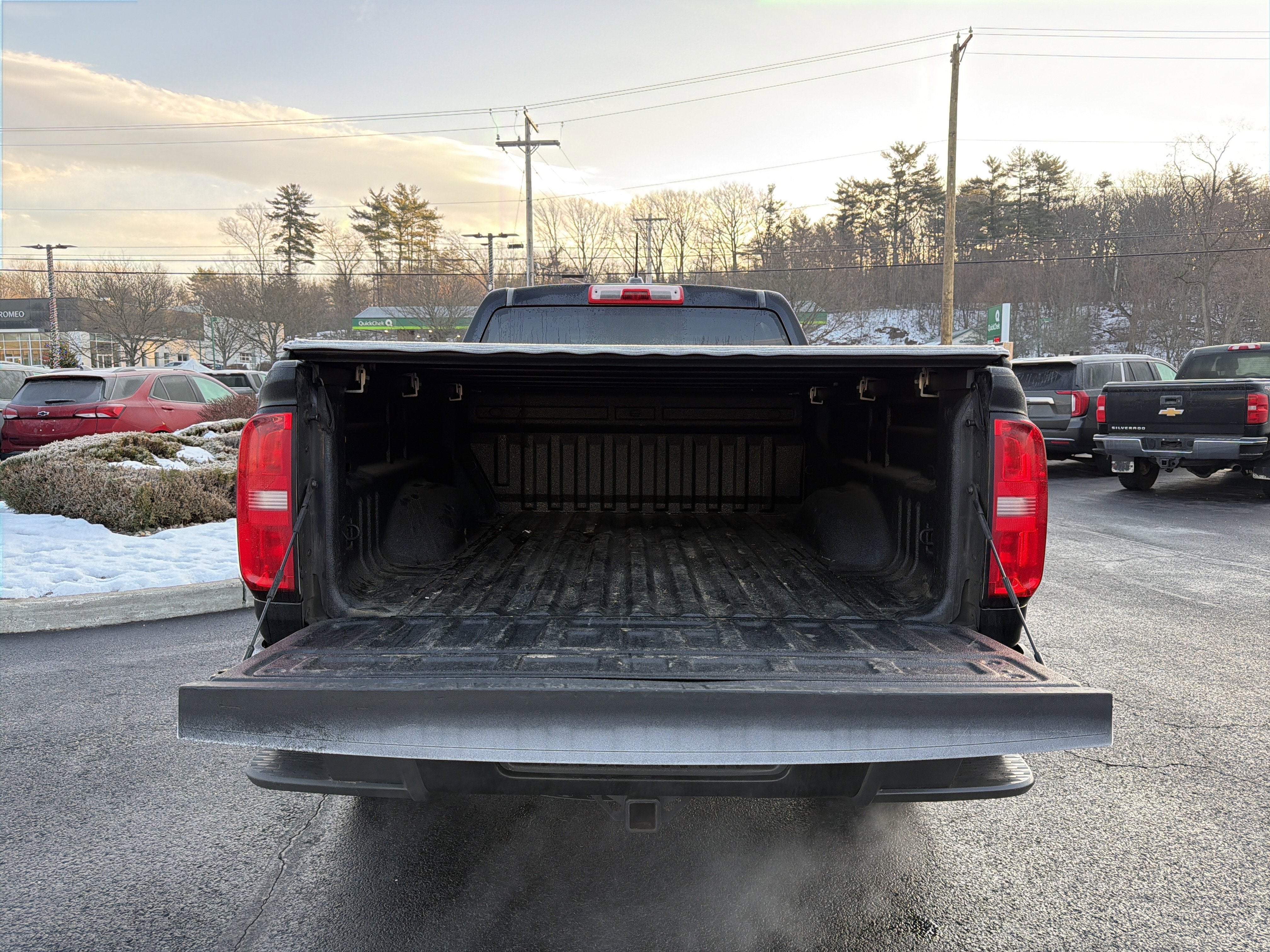 2022 Chevrolet Colorado WT