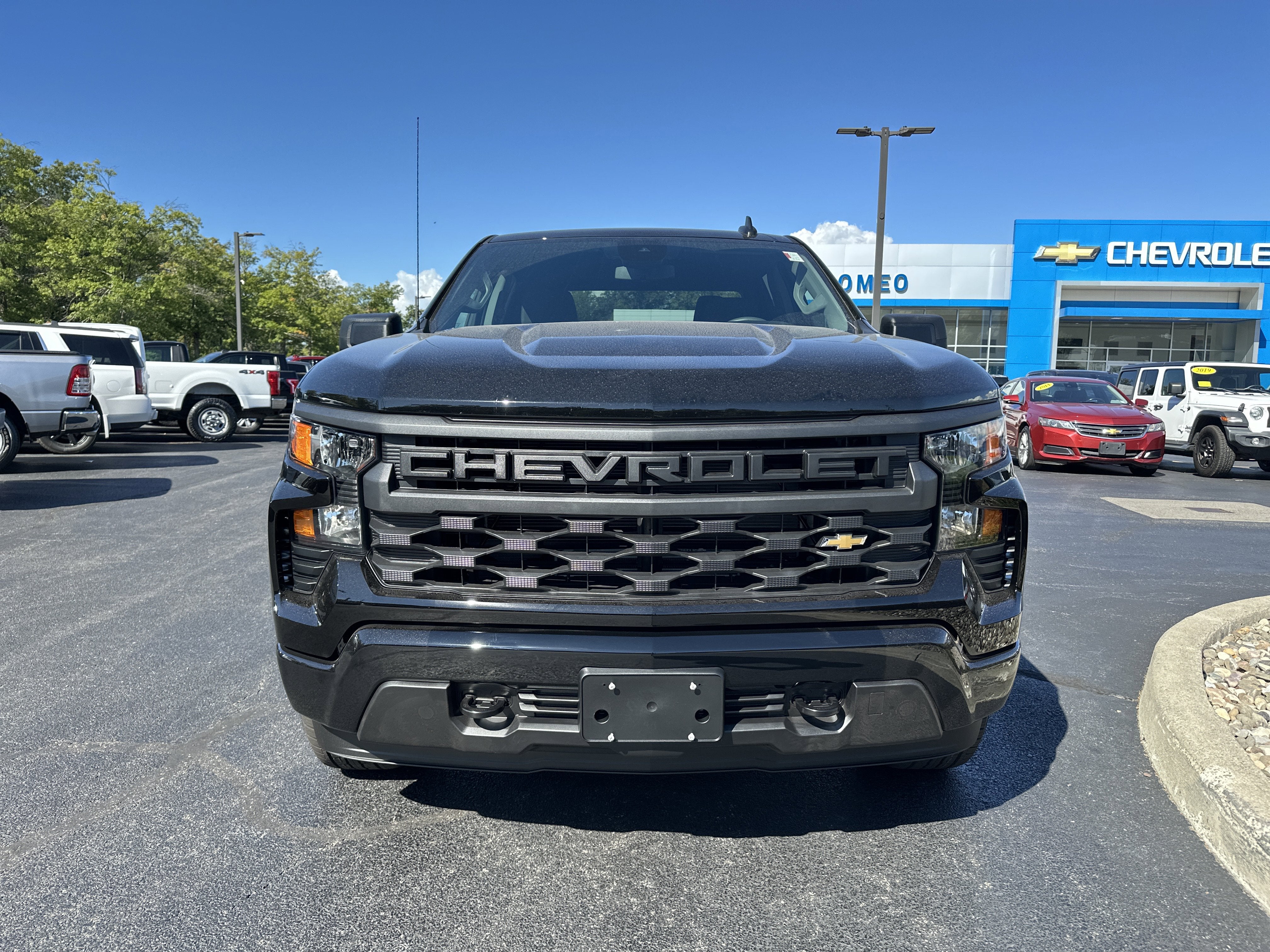 2026 Chevrolet Silverado 1500 Custom