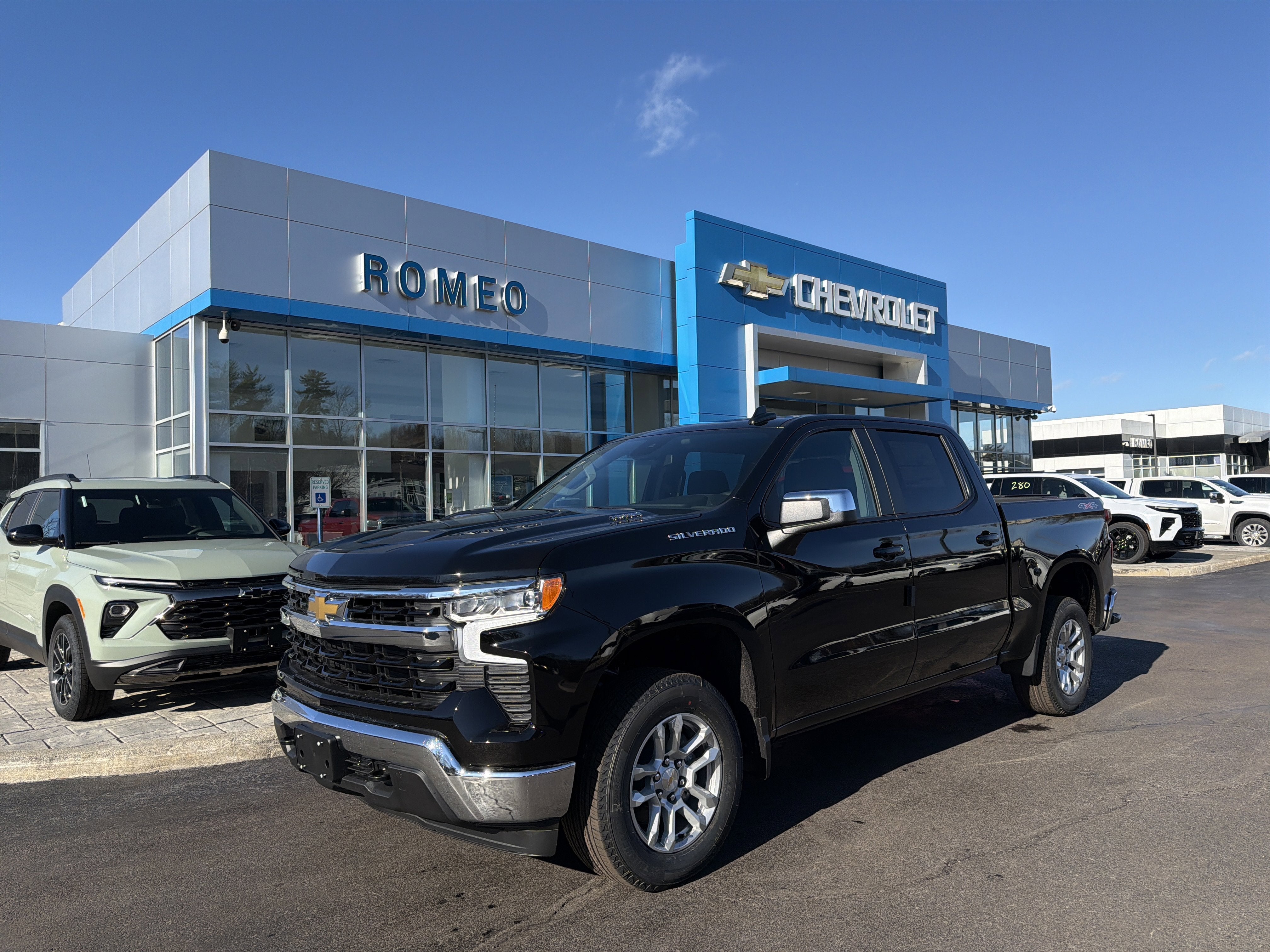 2026 Chevrolet Silverado 1500 LT (2FL)