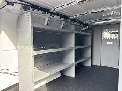 2025 Chevrolet Express Cargo 3500 WT