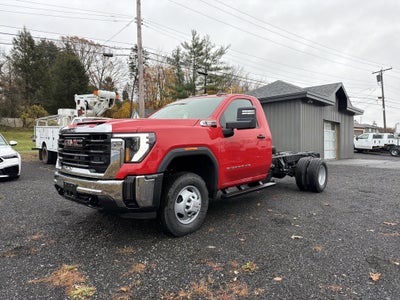 2025 GMC Sierra 3500 HD Chassis Cab Pro