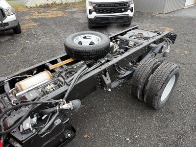 2025 GMC Sierra 3500 HD Chassis Cab Pro
