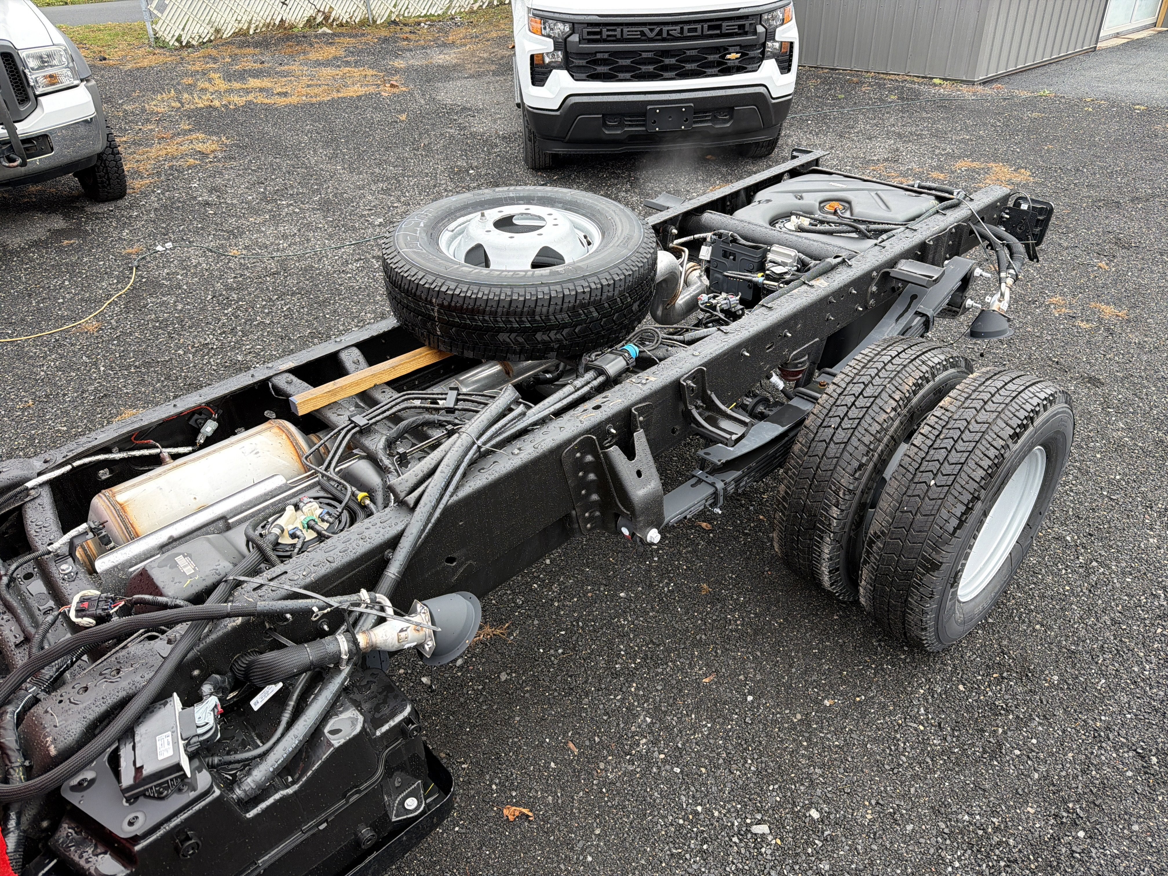 2025 GMC Sierra 3500 HD Chassis Cab Pro