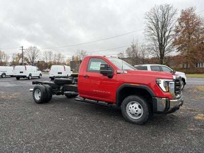 2025 GMC Sierra 3500 HD Chassis Cab Pro
