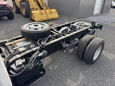 2025 GMC Sierra 3500 HD Chassis Cab Pro