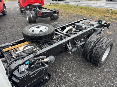 2025 GMC Sierra 3500 HD Chassis Cab Pro
