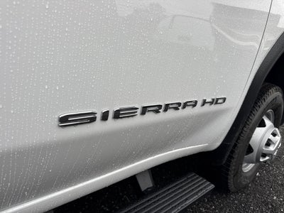 2025 GMC Sierra 3500 HD Chassis Cab Pro