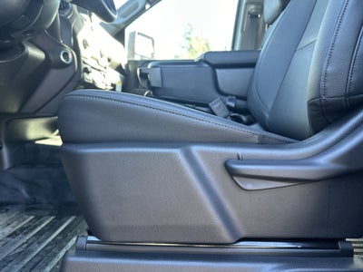 2025 GMC Sierra 3500 HD Chassis Cab Pro
