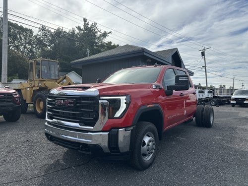 2025 GMC Sierra 3500 HD Chassis Cab Pro