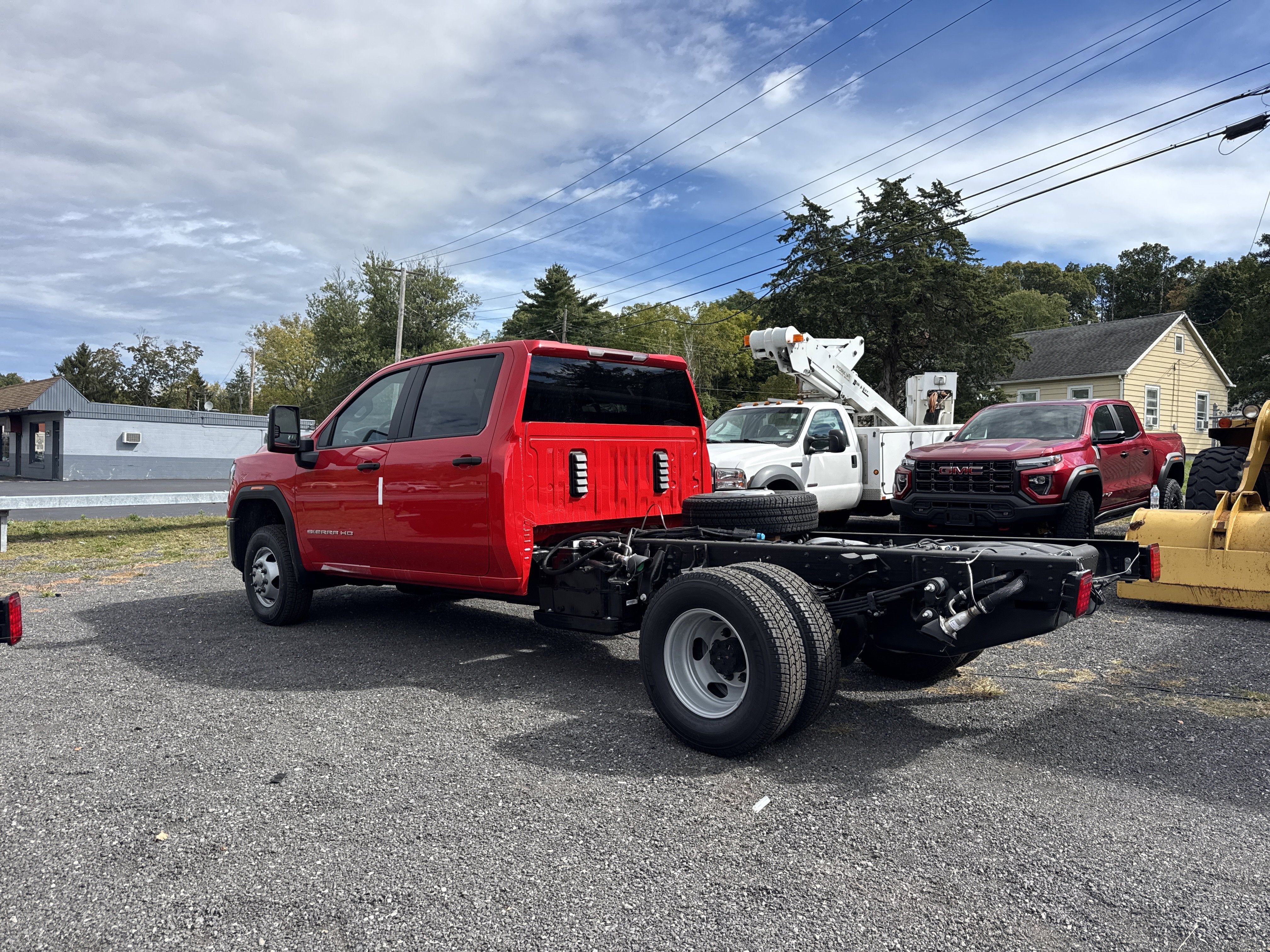 2025 GMC Sierra 3500 HD Chassis Cab Pro