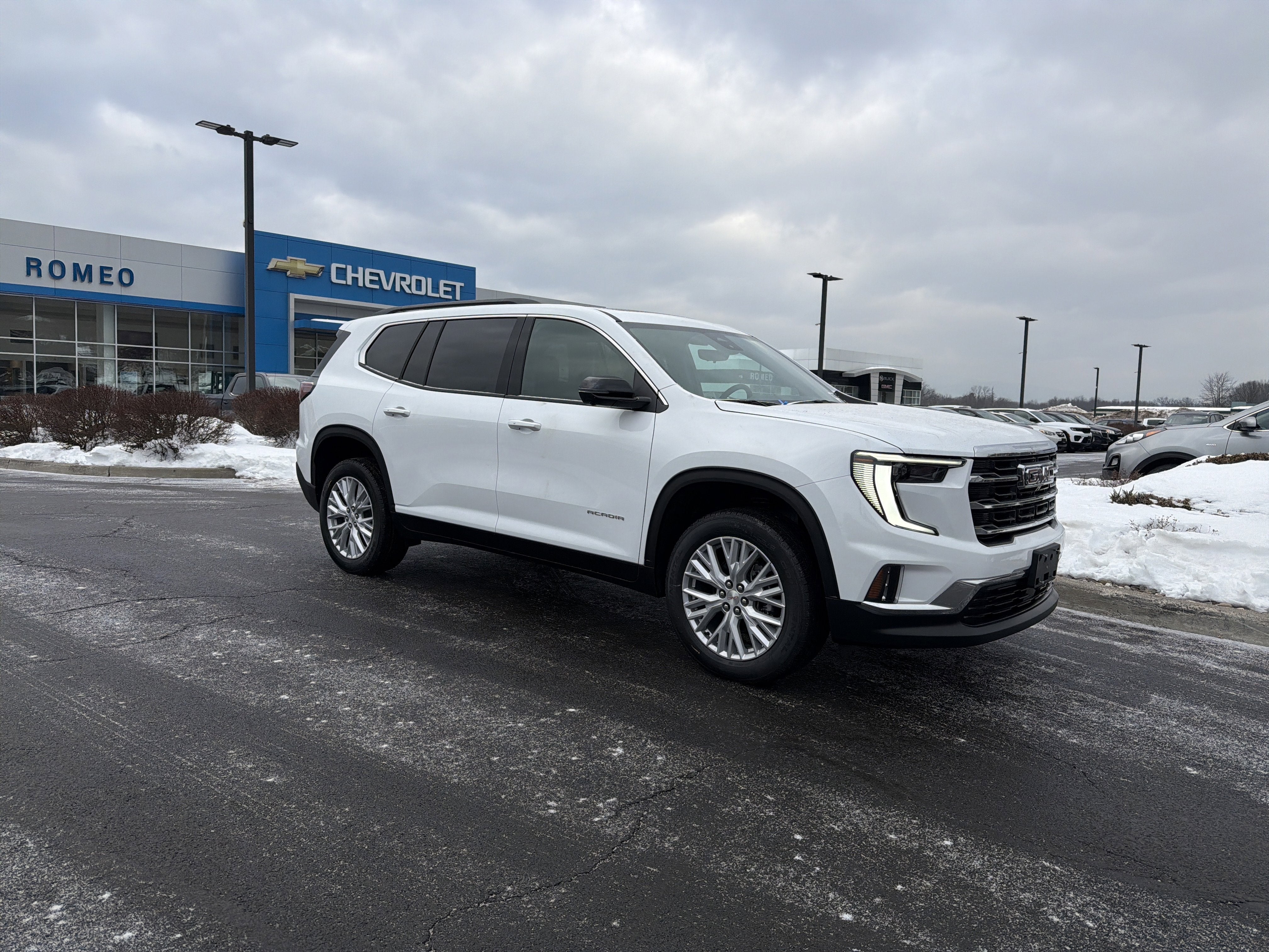 2026 GMC Acadia Elevation