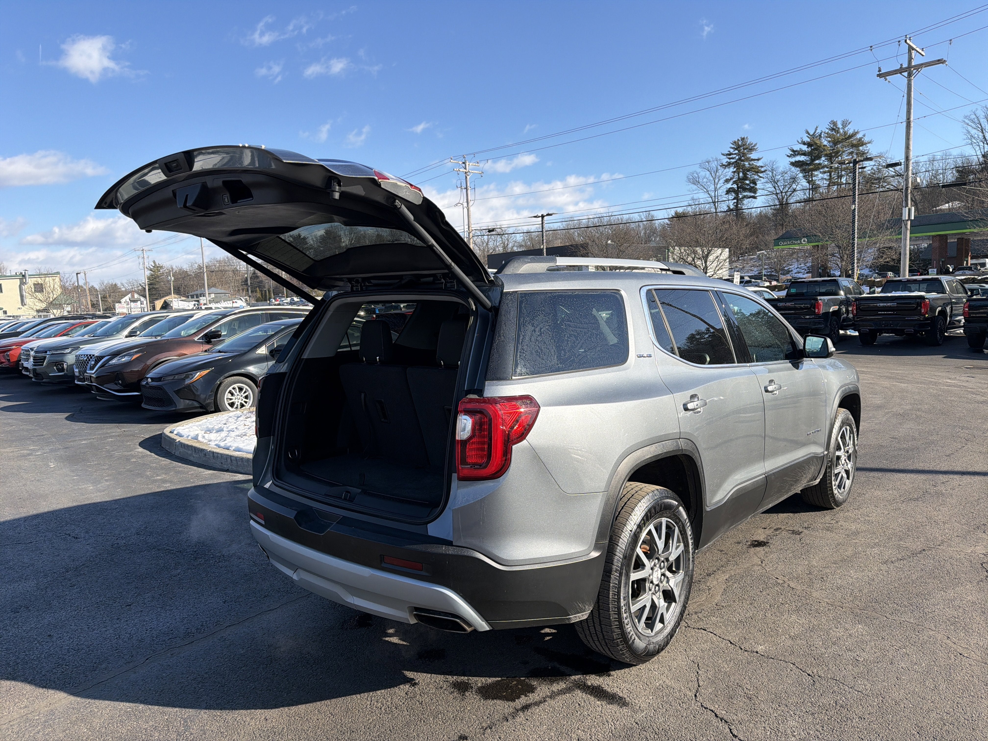 2020 GMC Acadia SLE