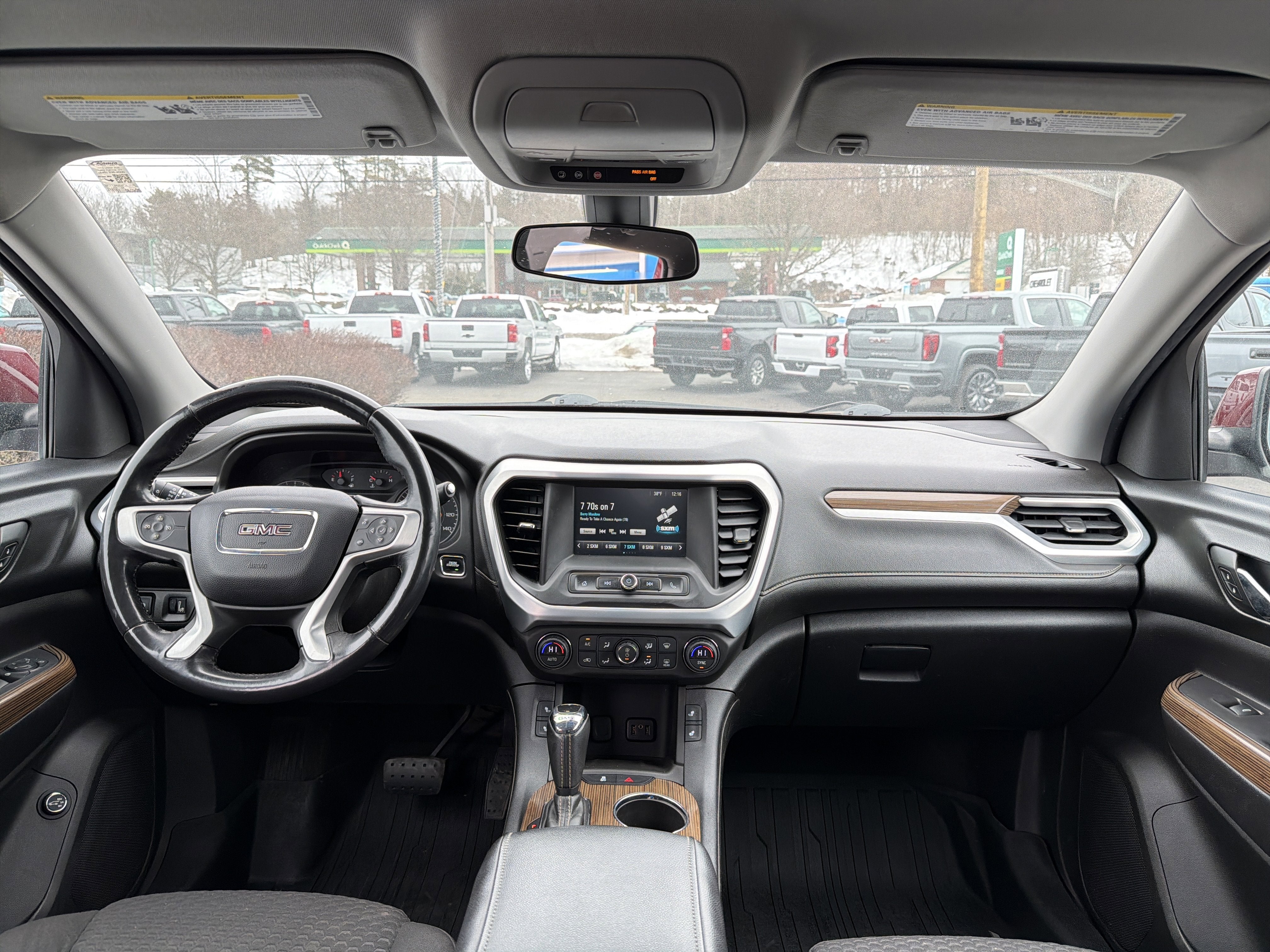 2018 GMC Acadia SLE