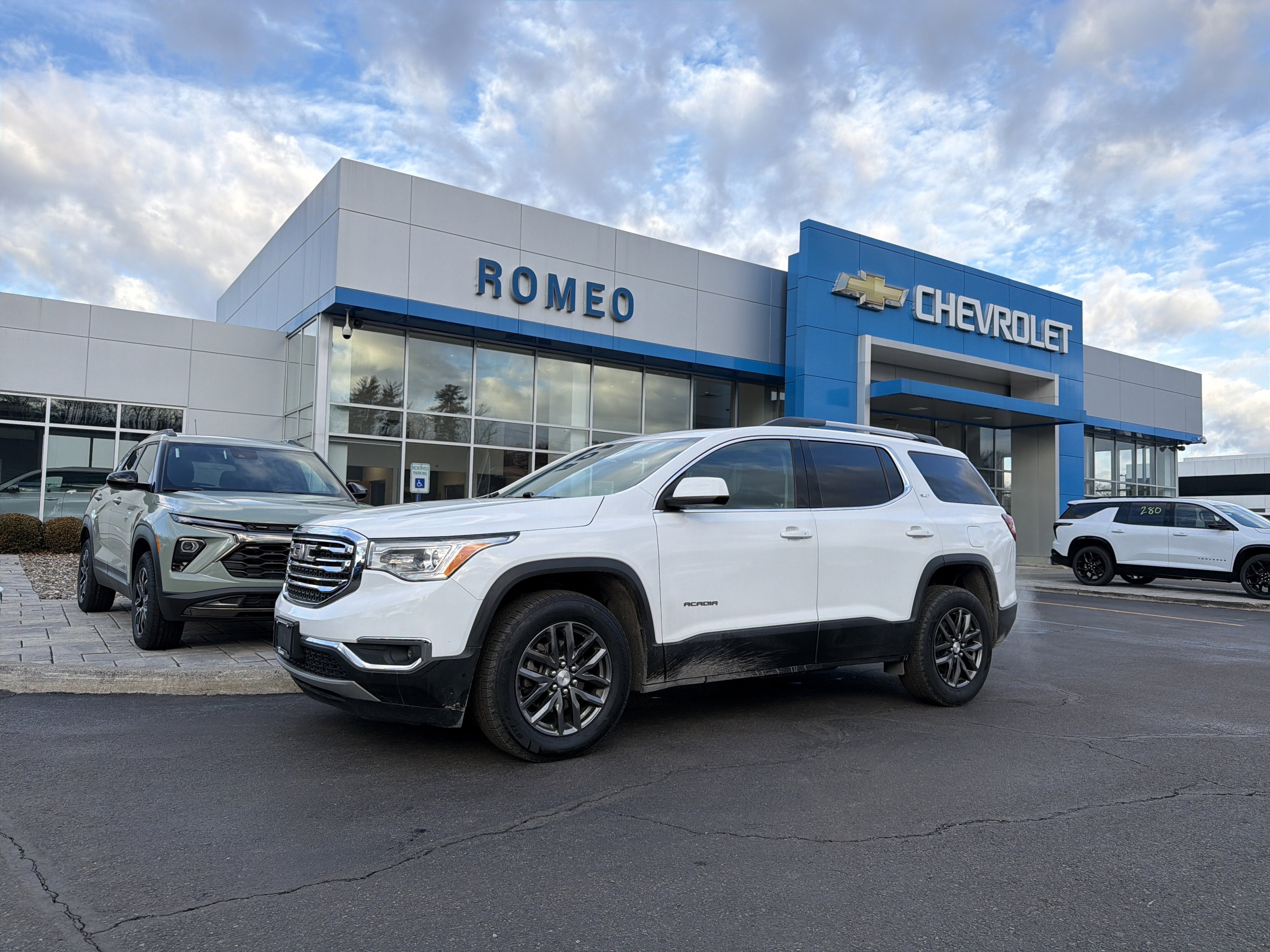2019 GMC Acadia SLT