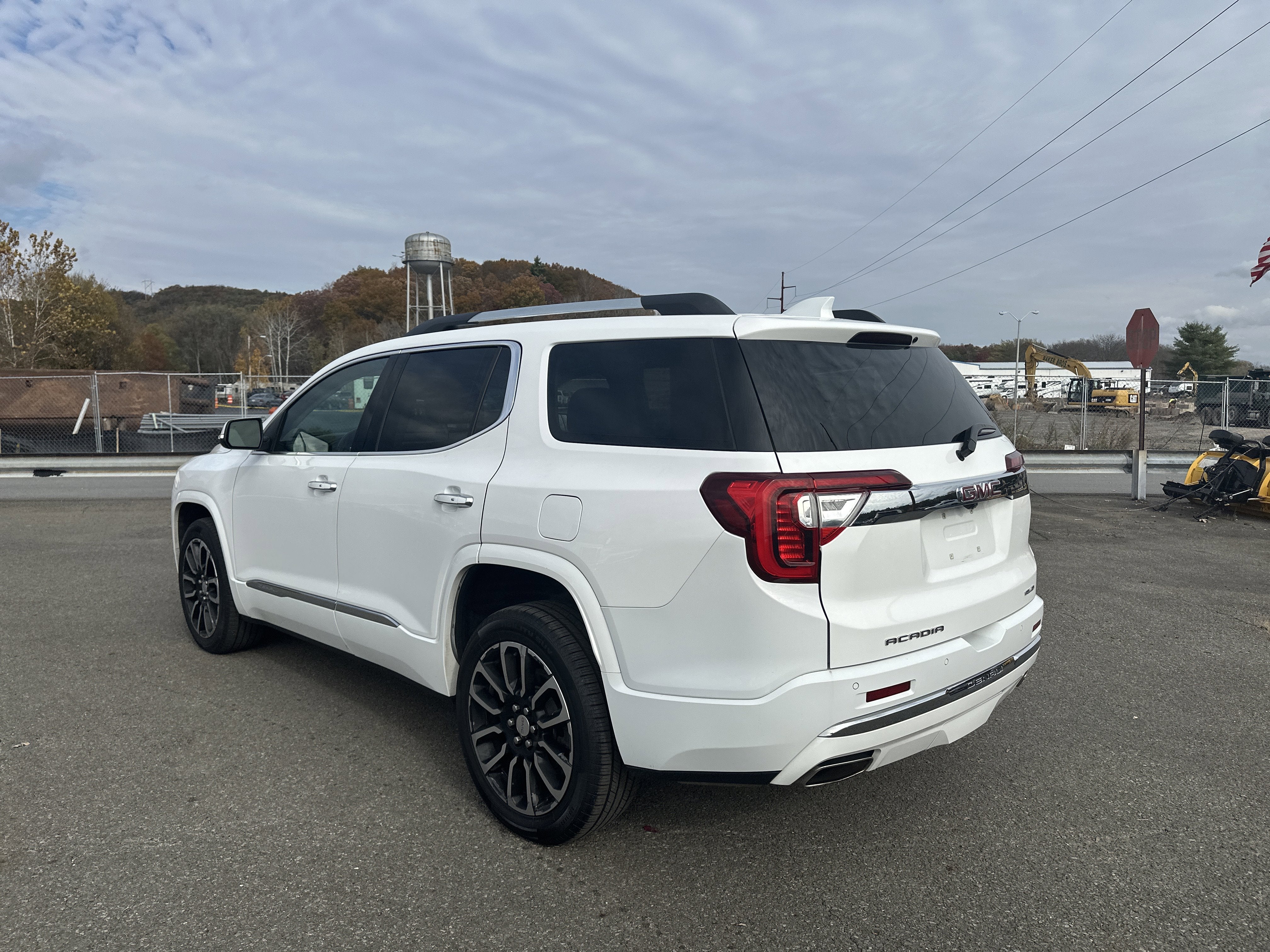 2020 GMC Acadia Denali