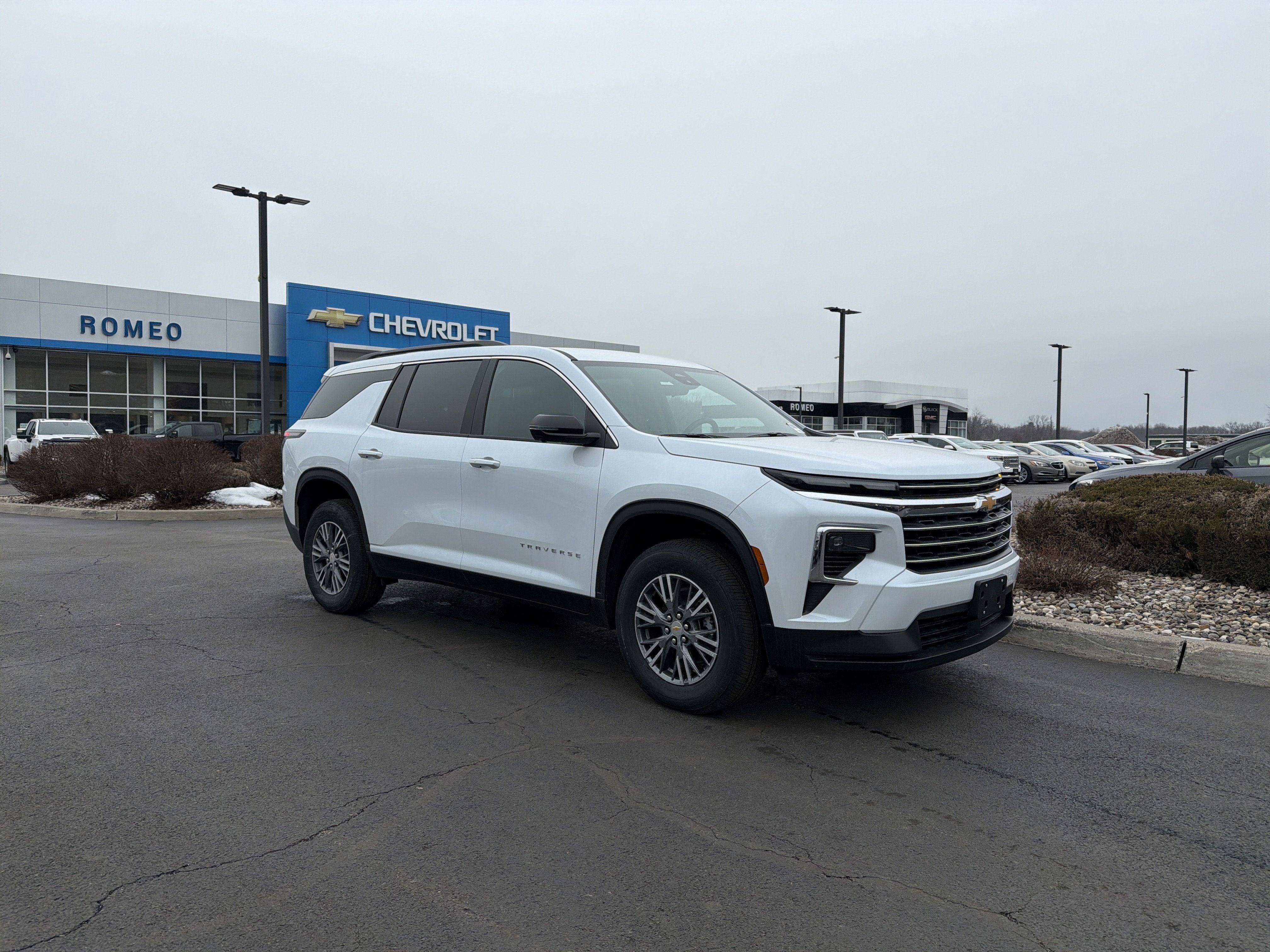 2026 Chevrolet Traverse LT