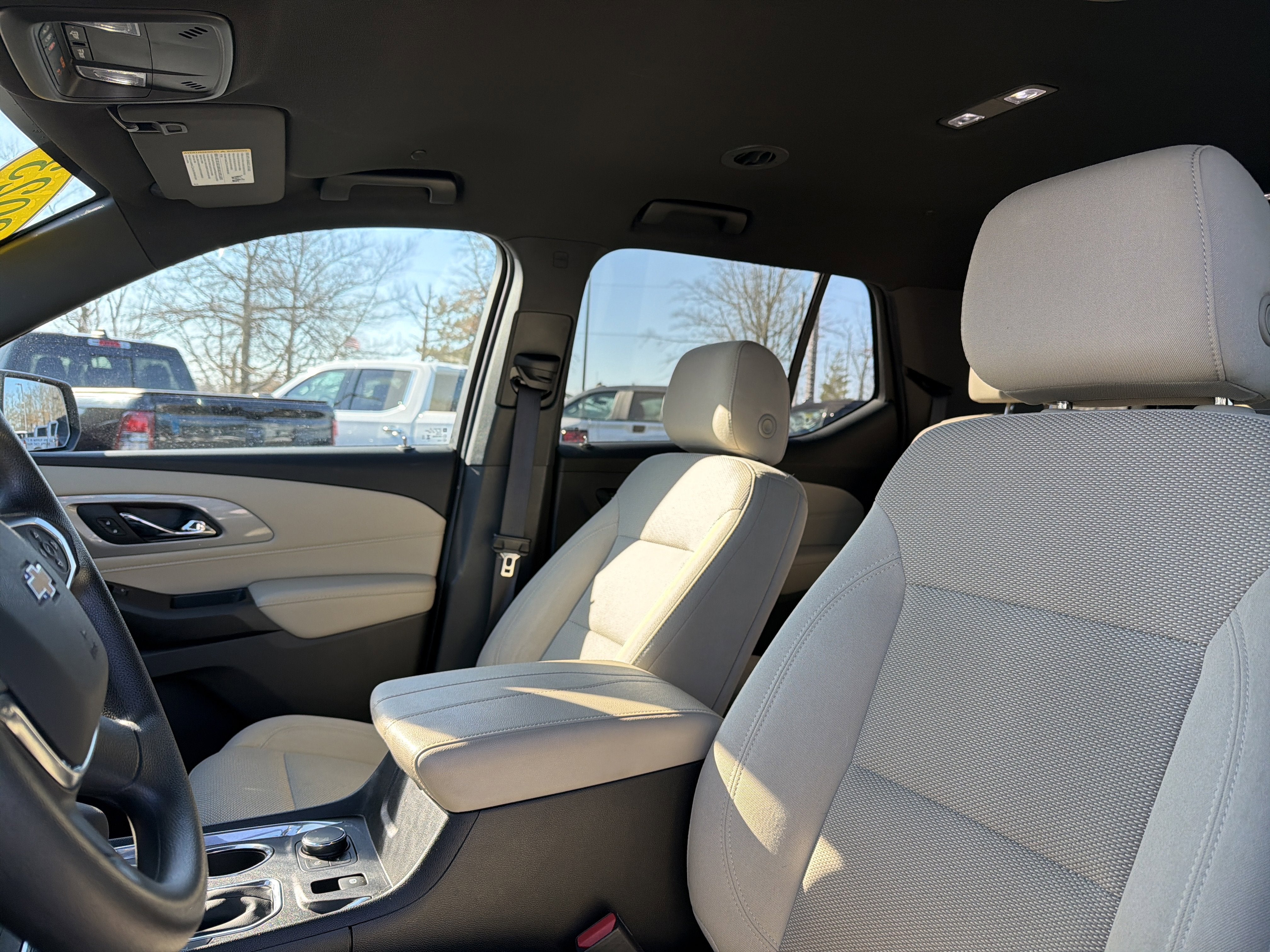 2023 Chevrolet Traverse 1FL