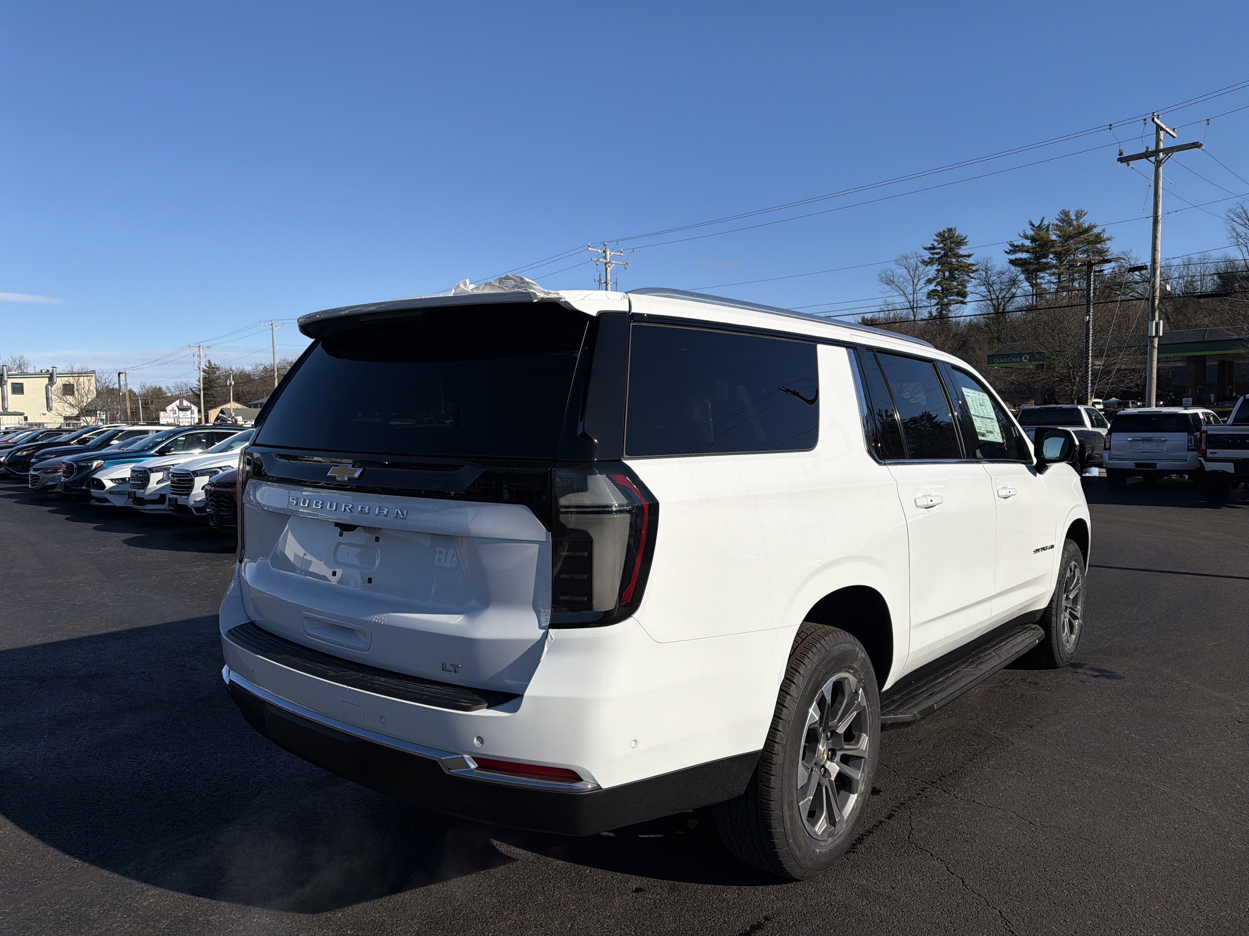 2026 Chevrolet Suburban LT