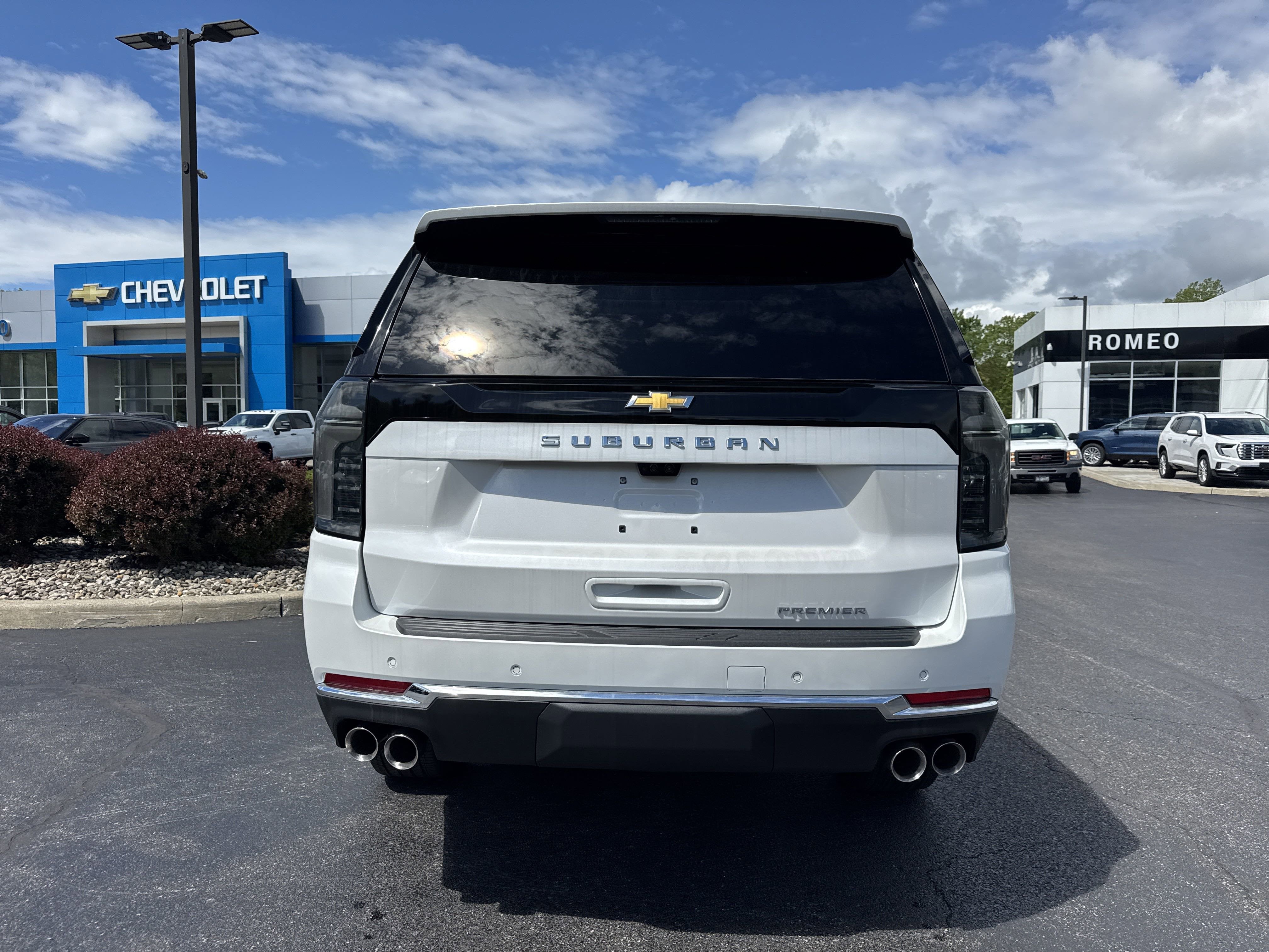 2025 Chevrolet Suburban Premier