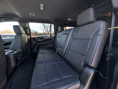 2022 Chevrolet Suburban RST