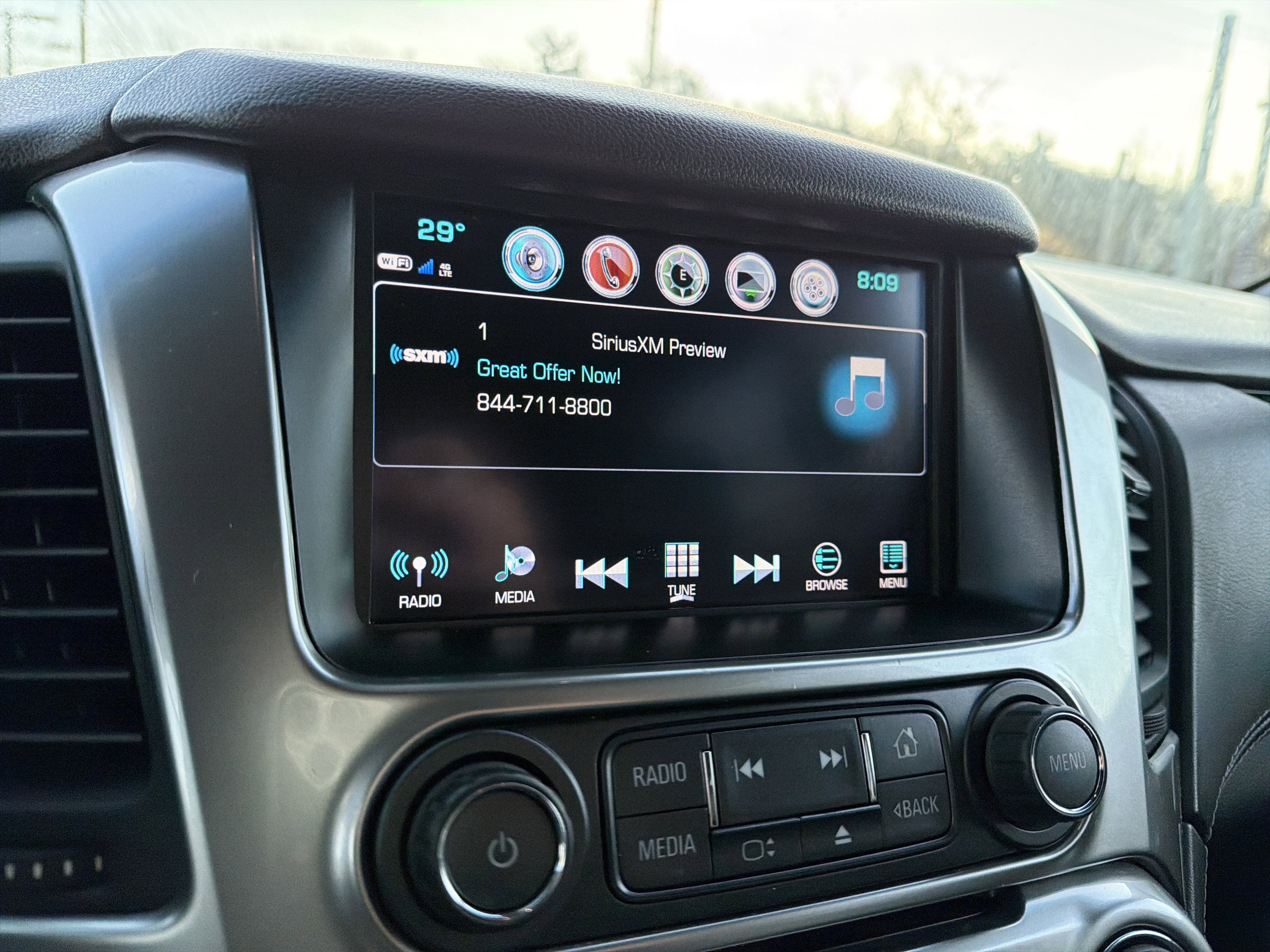 2017 Chevrolet Suburban LT