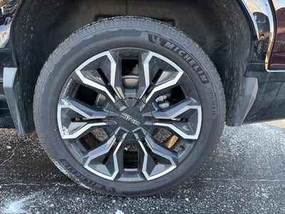 2025 GMC Sierra EV Max Range Denali