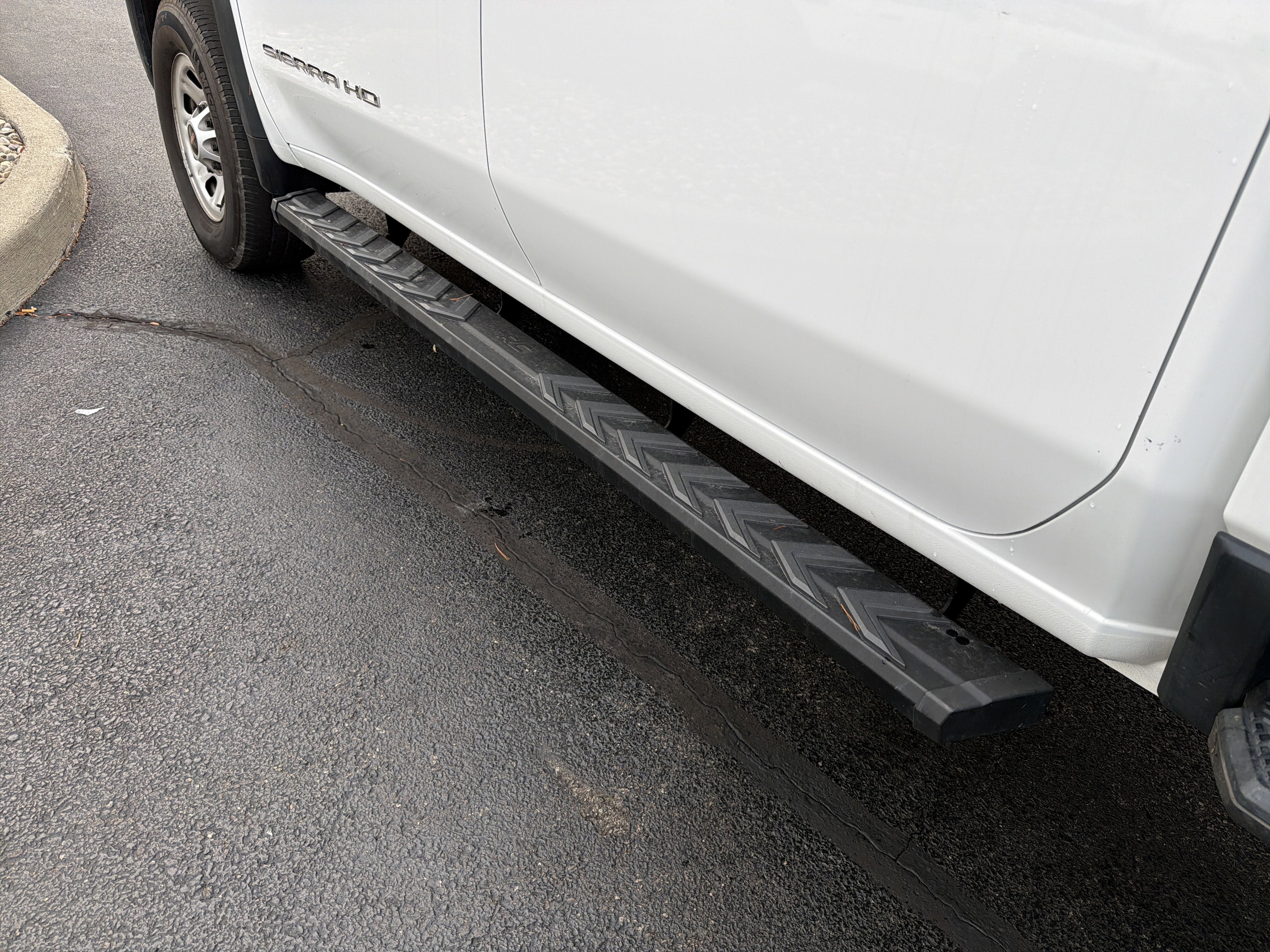 2024 GMC Sierra 2500 HD Pro